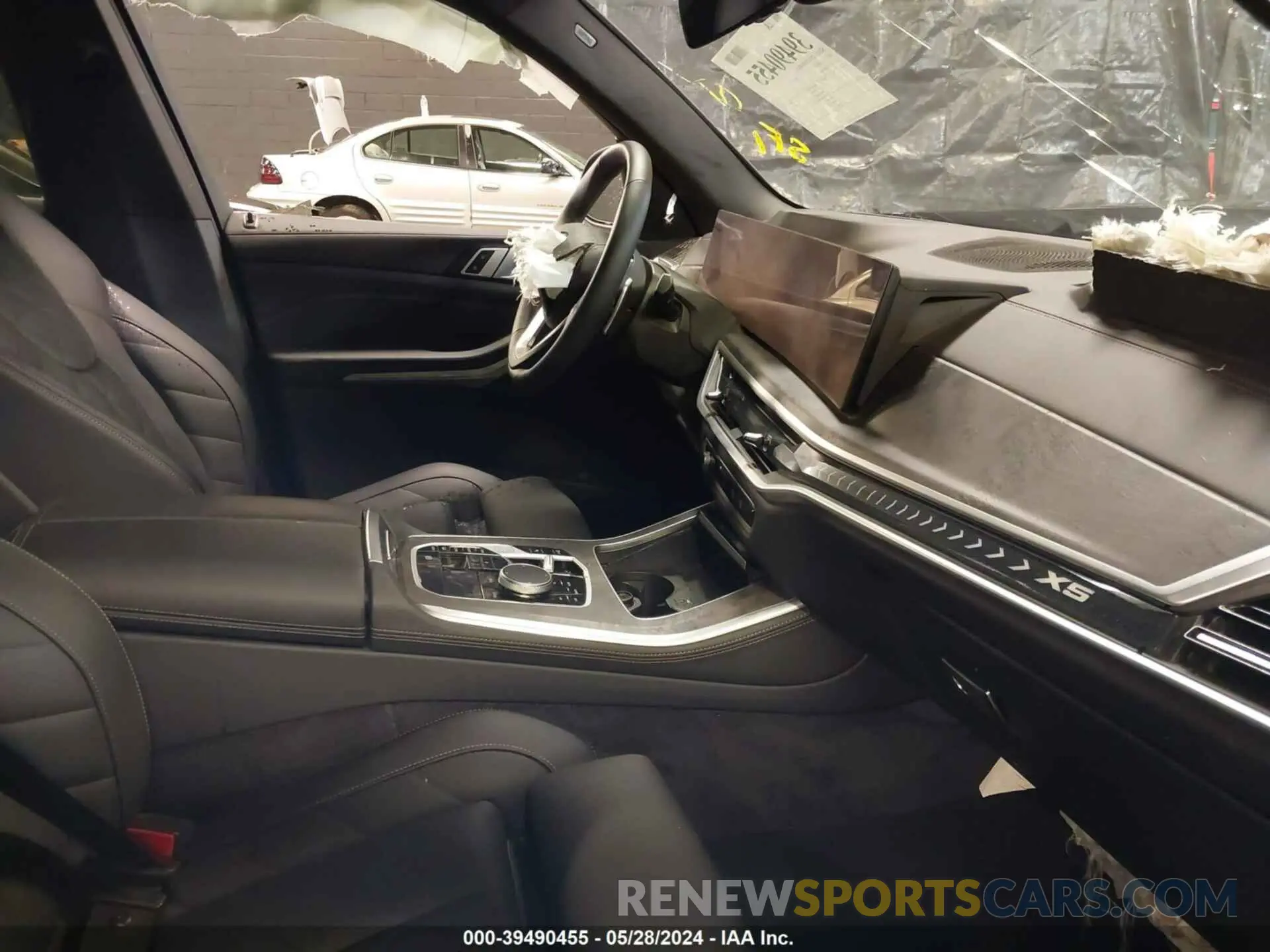 5 fotografías del automóvil dañado 5UX23EU09R9V50456 BMW X5 2024