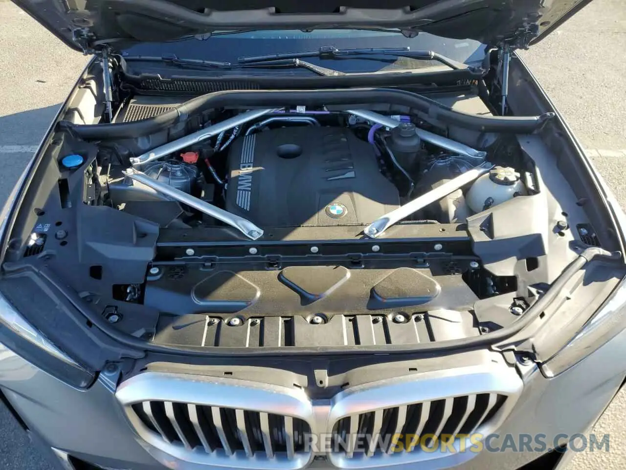 12 fotografías del automóvil dañado 5UX23EU0XR9S61604 BMW X5 2024
