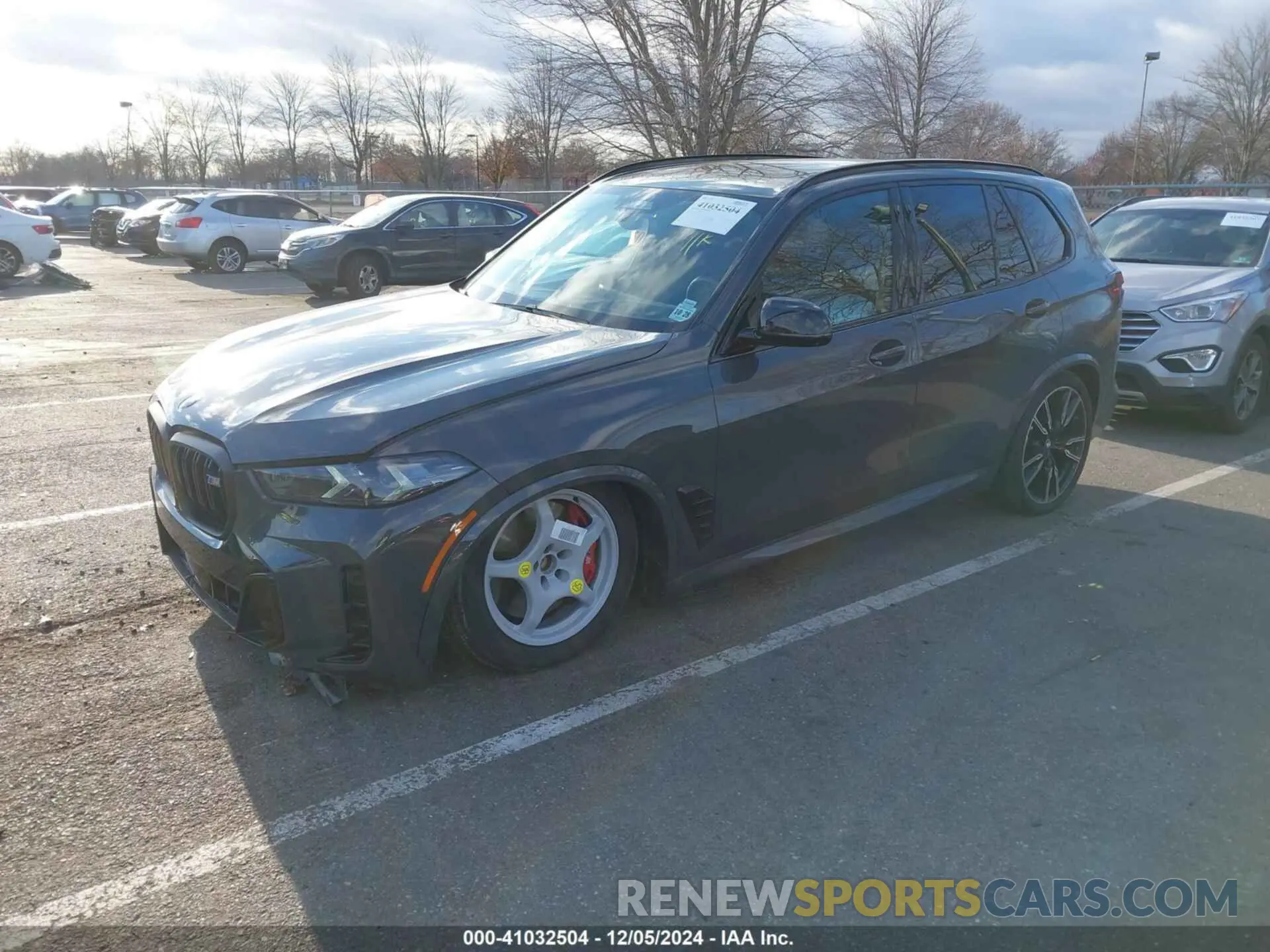 2 fotografías del automóvil dañado 5UX33EU01R9U12219 BMW X5 2024