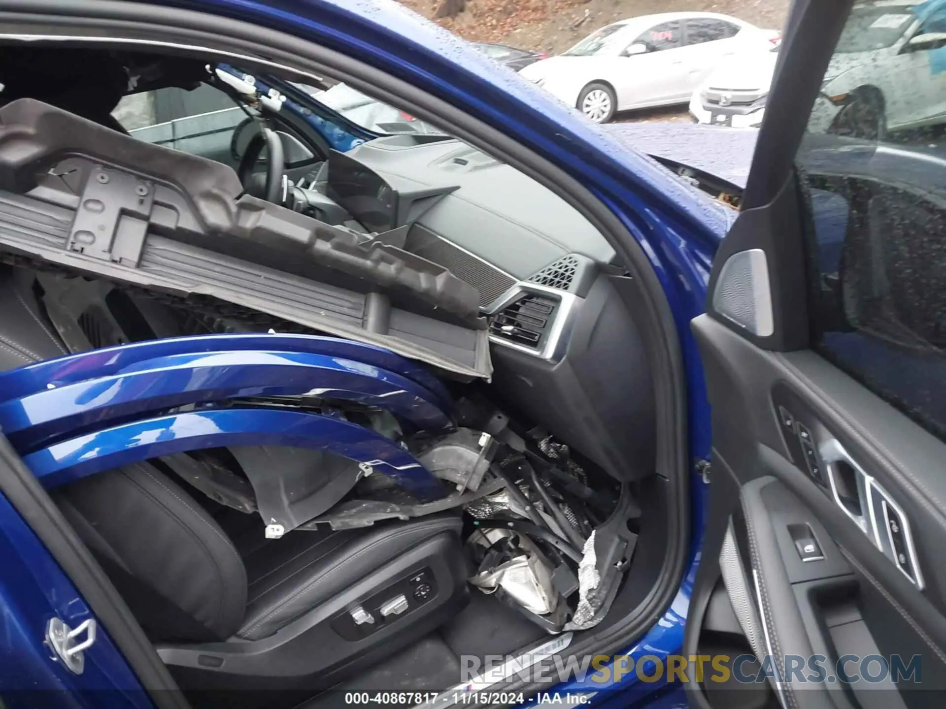 5 fotografías del automóvil dañado 5UX33EU08R9S28895 BMW X5 2024