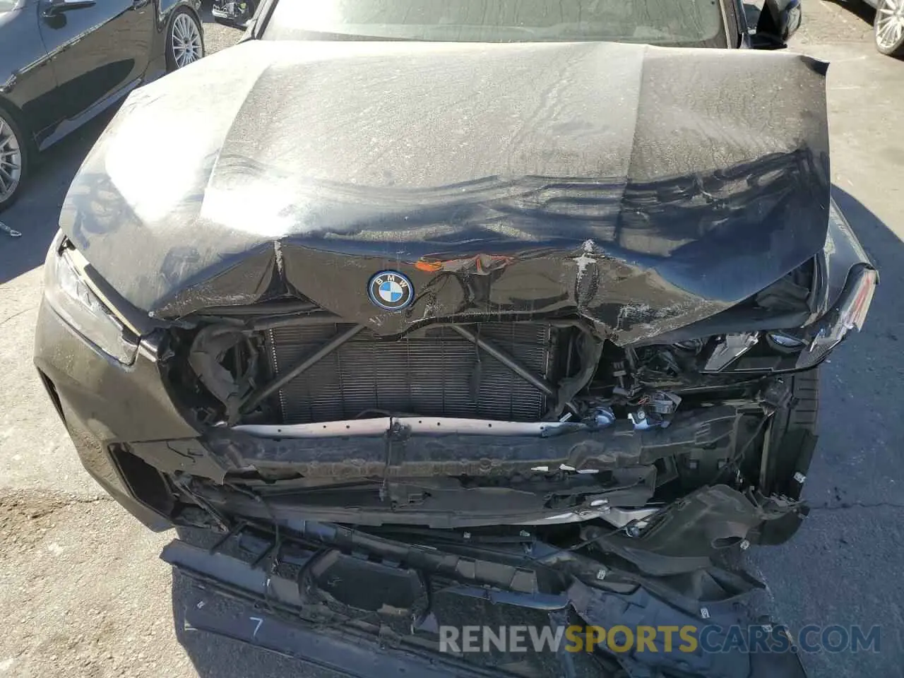 11 fotografías del automóvil dañado 5UX43EU05R9S32648 BMW X5 2024