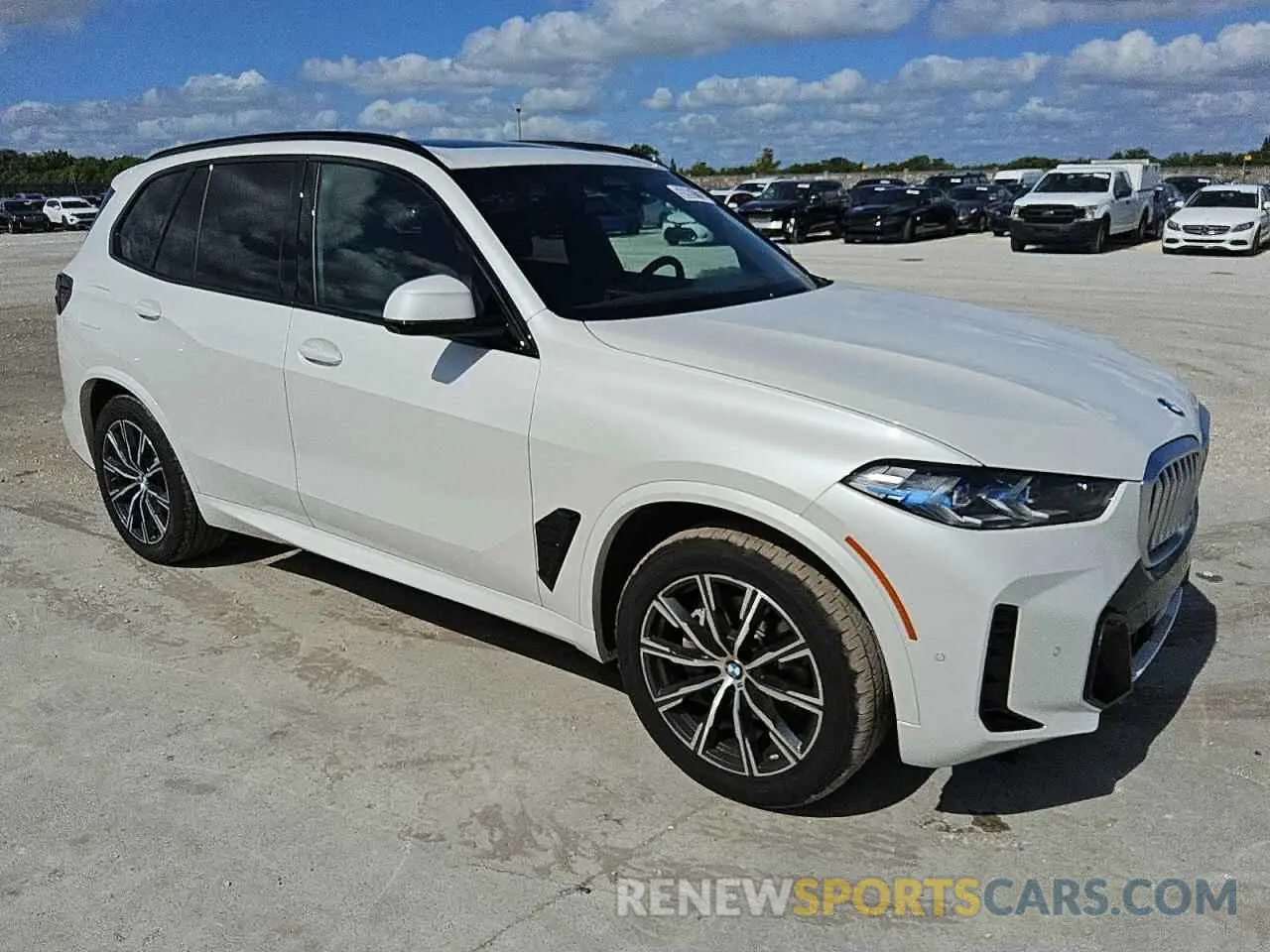 4 fotografías del automóvil dañado 5UX13EU04S9W59361 BMW X5 2025