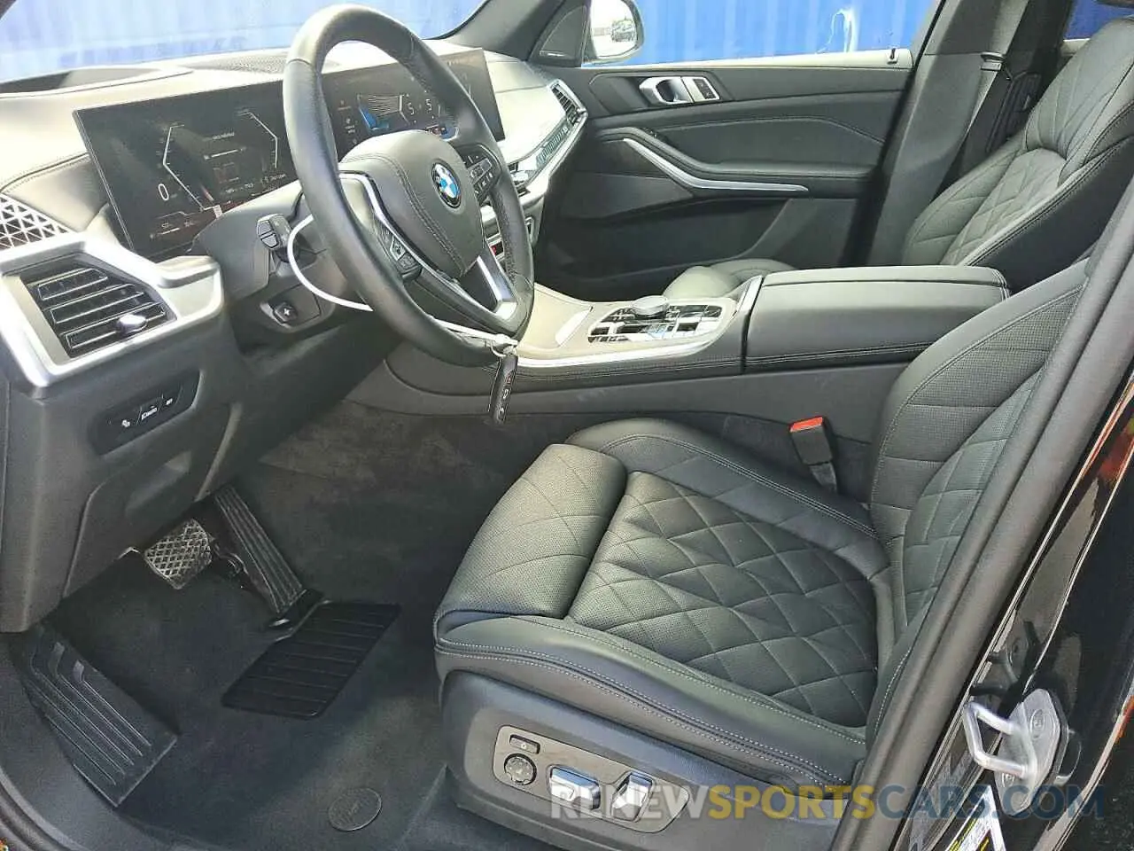 7 fotografías del automóvil dañado 5UX13EU05S9X27974 BMW X5 2025