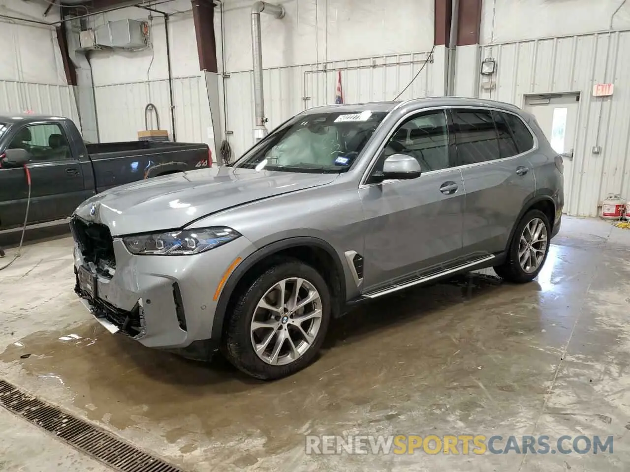 1 fotografías del automóvil dañado 5UX13EU06S9W26538 BMW X5 2025