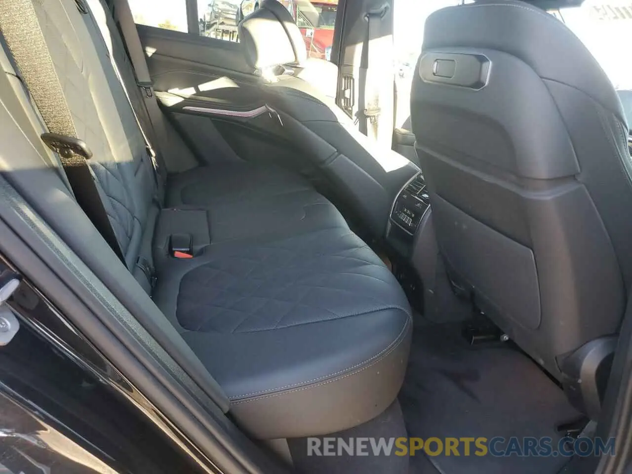 11 fotografías del automóvil dañado 5UX13EU06S9W29374 BMW X5 2025