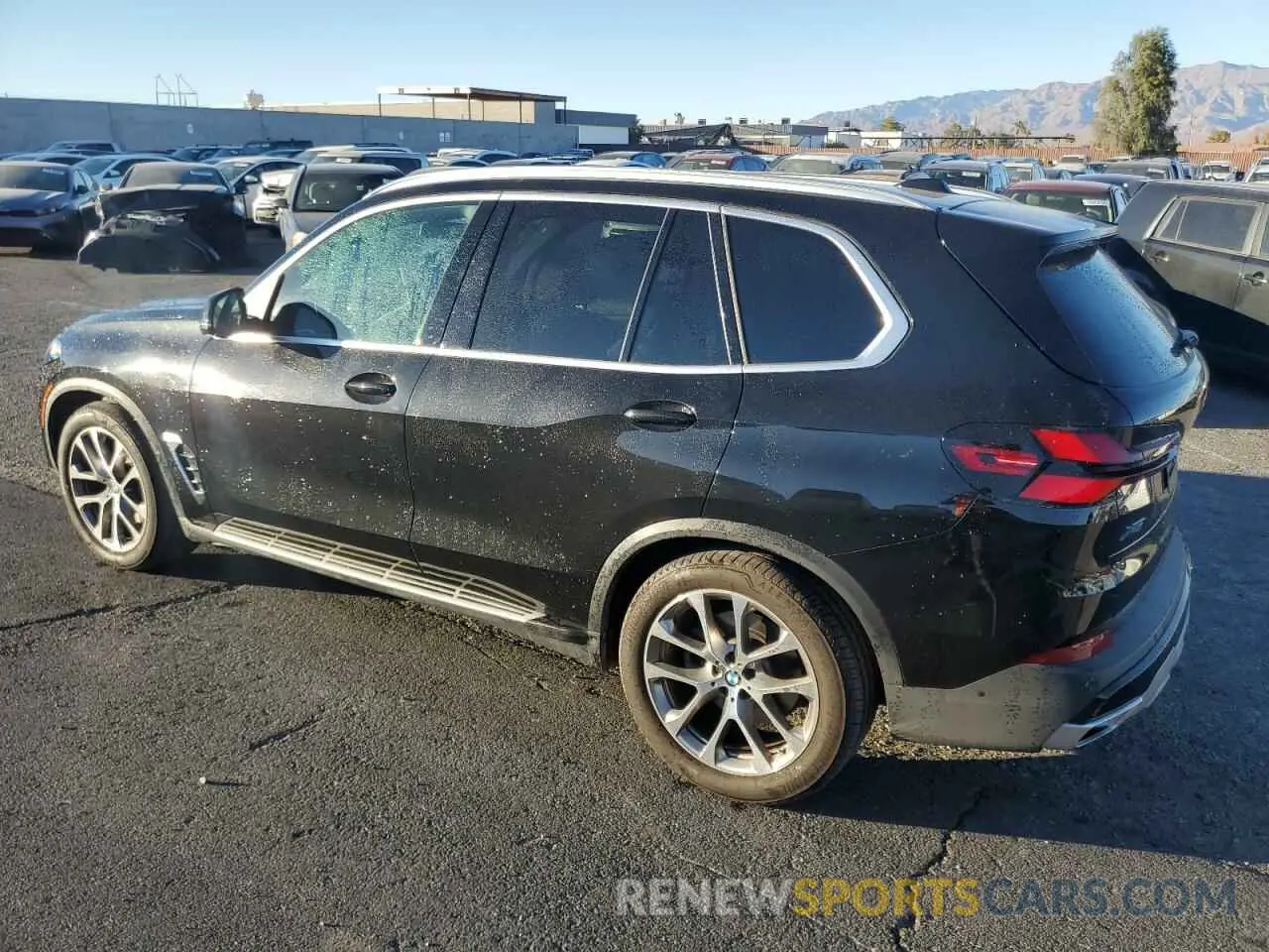 2 fotografías del automóvil dañado 5UX13EU06S9W29374 BMW X5 2025
