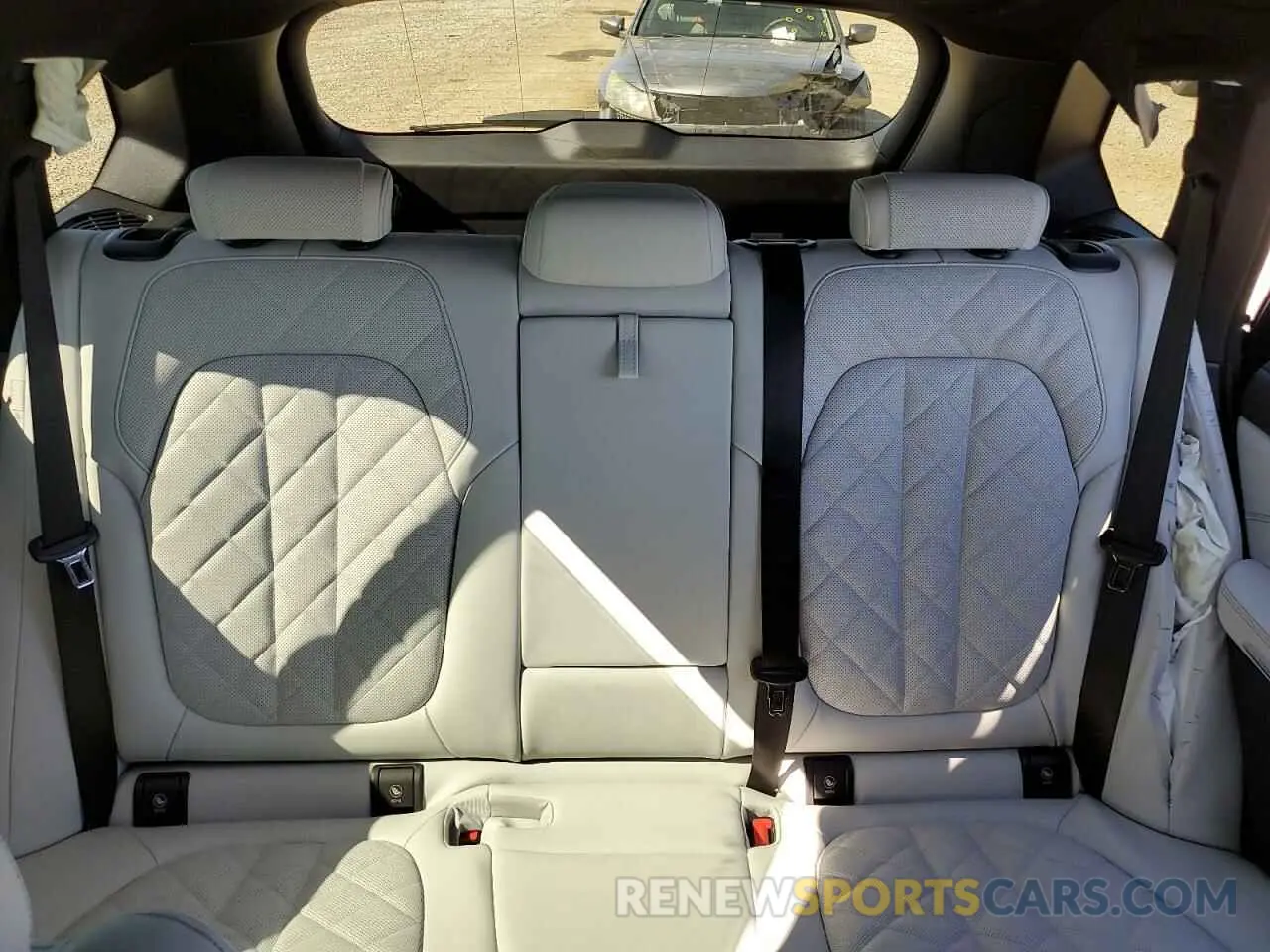 10 fotografías del automóvil dañado 5UX13EU08S9Z03786 BMW X5 2025