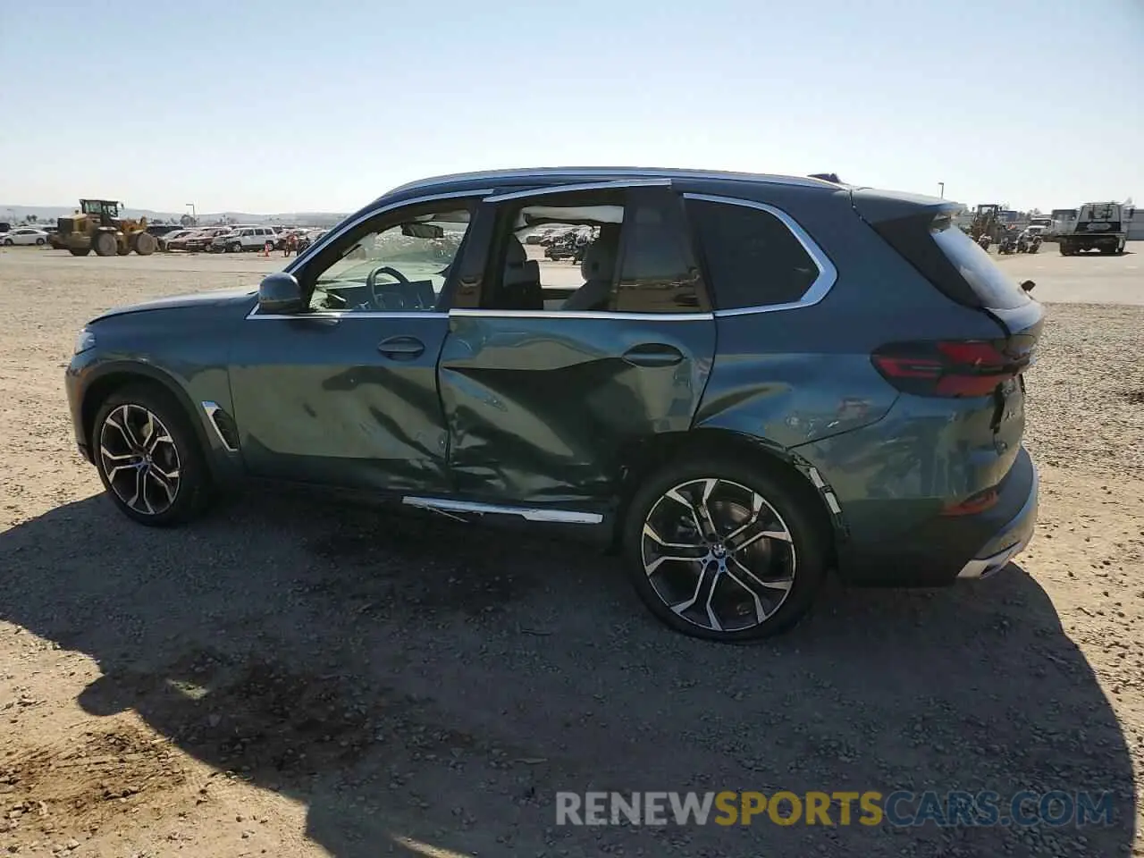 2 fotografías del automóvil dañado 5UX13EU08S9Z03786 BMW X5 2025