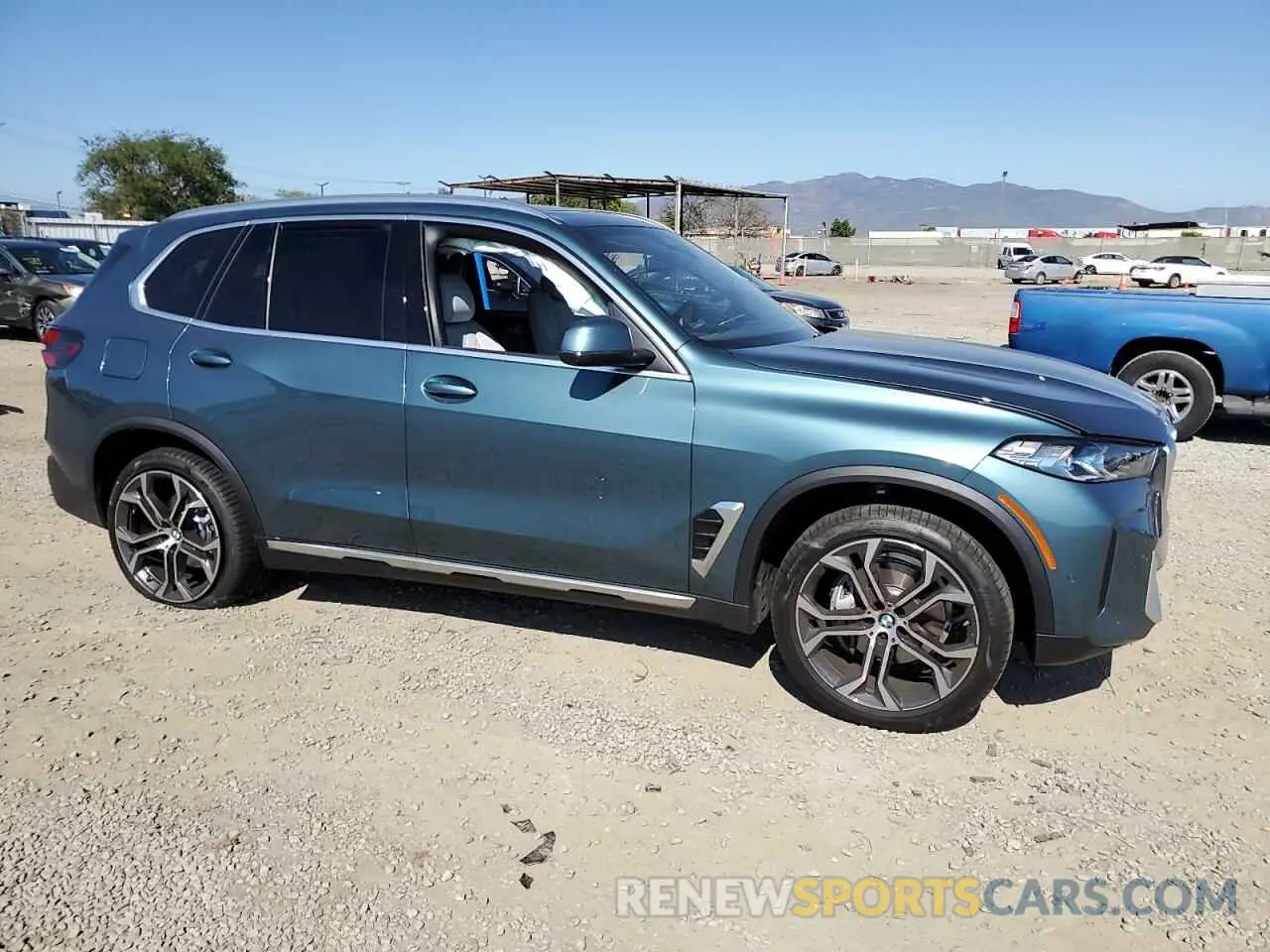 4 fotografías del automóvil dañado 5UX13EU08S9Z03786 BMW X5 2025