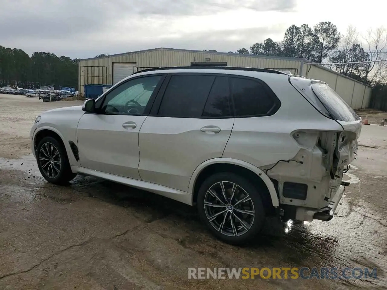 2 fotografías del automóvil dañado 5UX13EU09S9W61087 BMW X5 2025