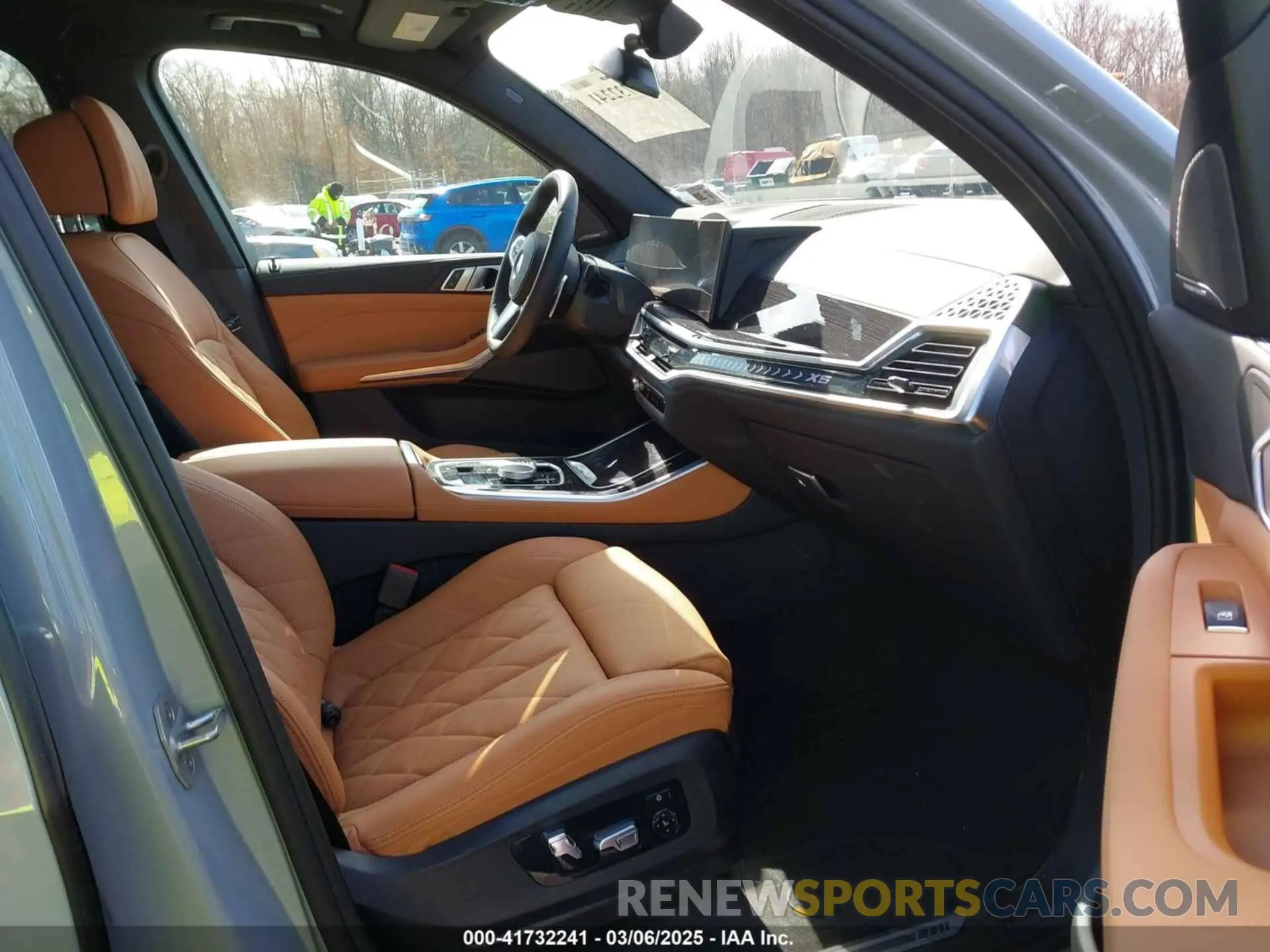 5 fotografías del automóvil dañado 5UX23EU05S9W51046 BMW X5 2025