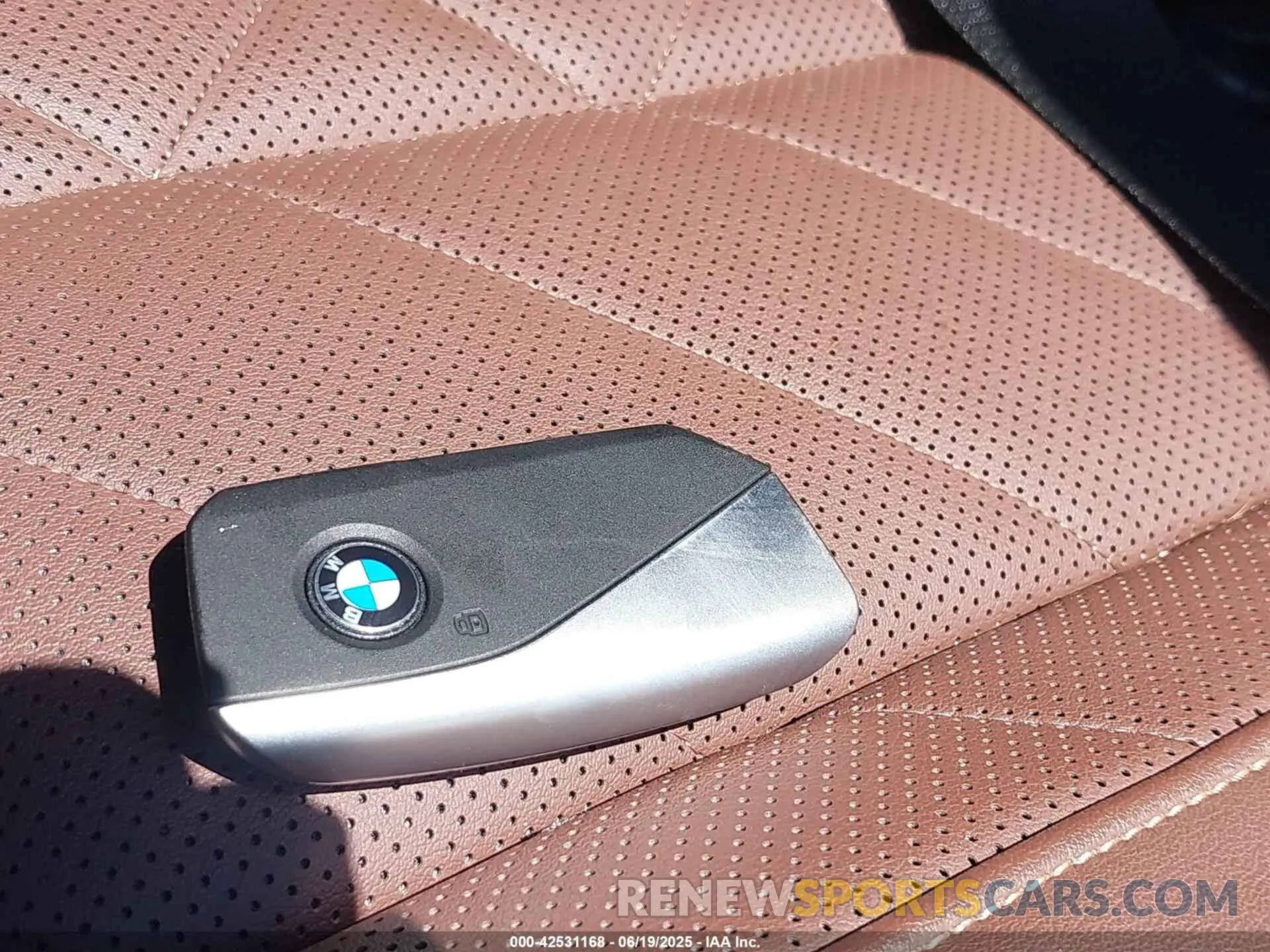 11 fotografías del automóvil dañado 5UX23EU05S9W58529 BMW X5 2025