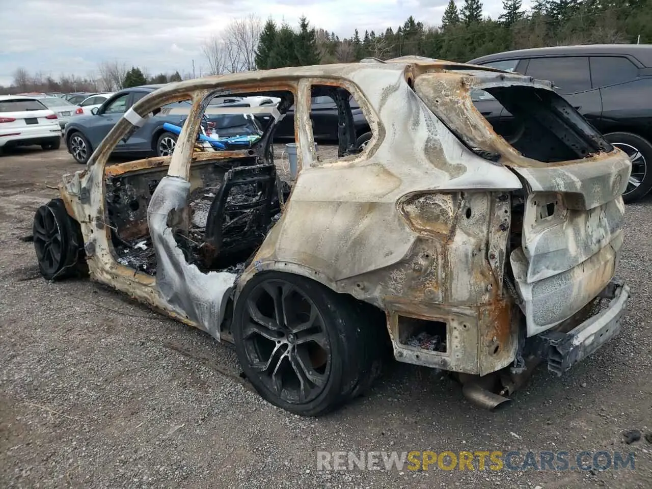 2 fotografías del automóvil dañado 5UX23EU07S9W37584 BMW X5 2025