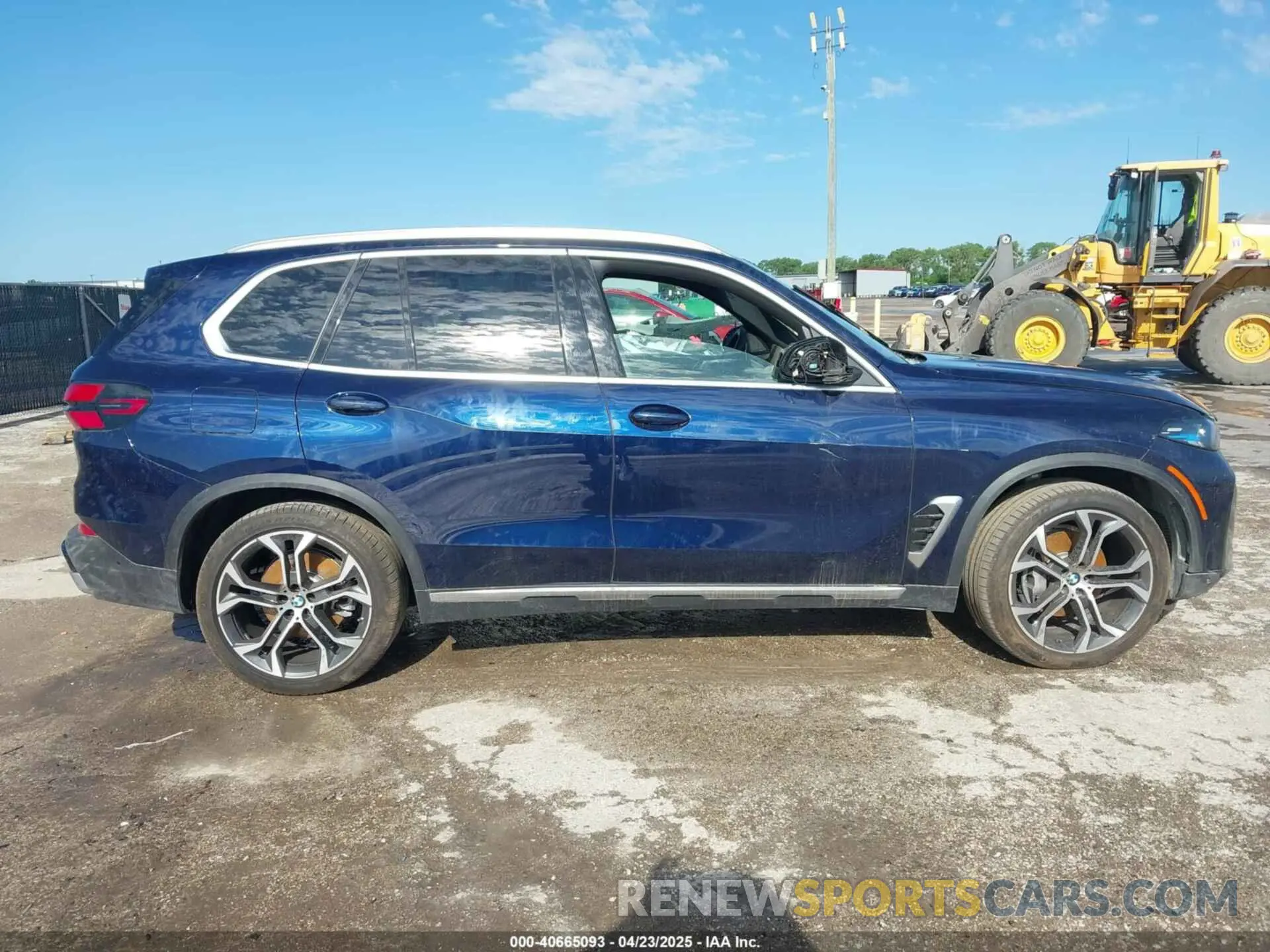 13 fotografías del automóvil dañado 5UX23EU08S9W26416 BMW X5 2025