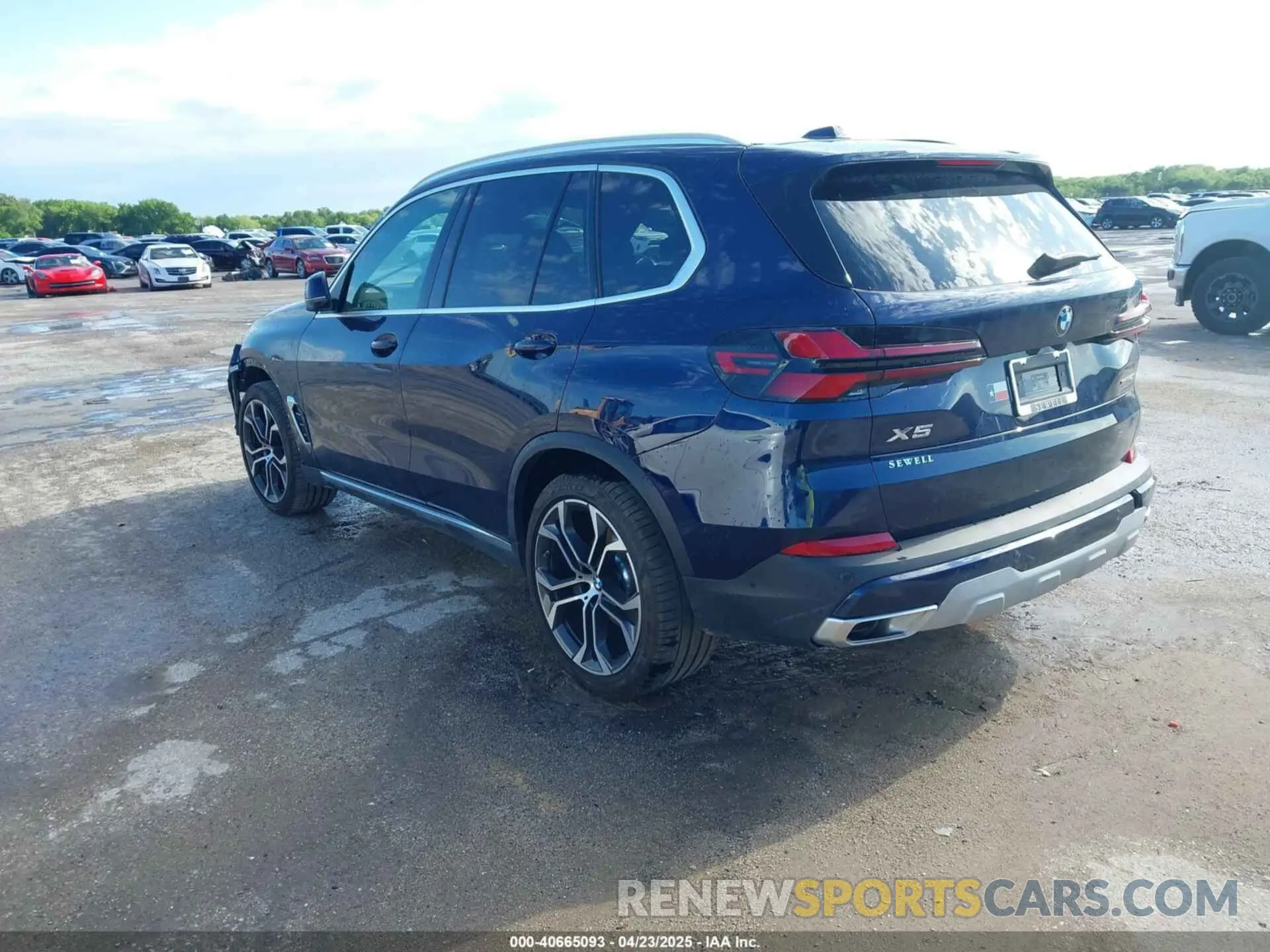 3 fotografías del automóvil dañado 5UX23EU08S9W26416 BMW X5 2025