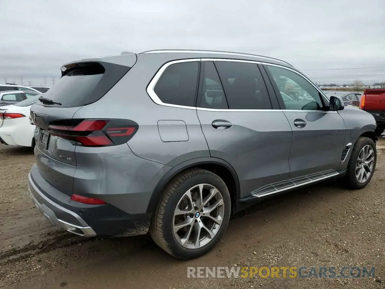 3 fotografías del automóvil dañado 5UX23EU08S9W35021 BMW X5 2025