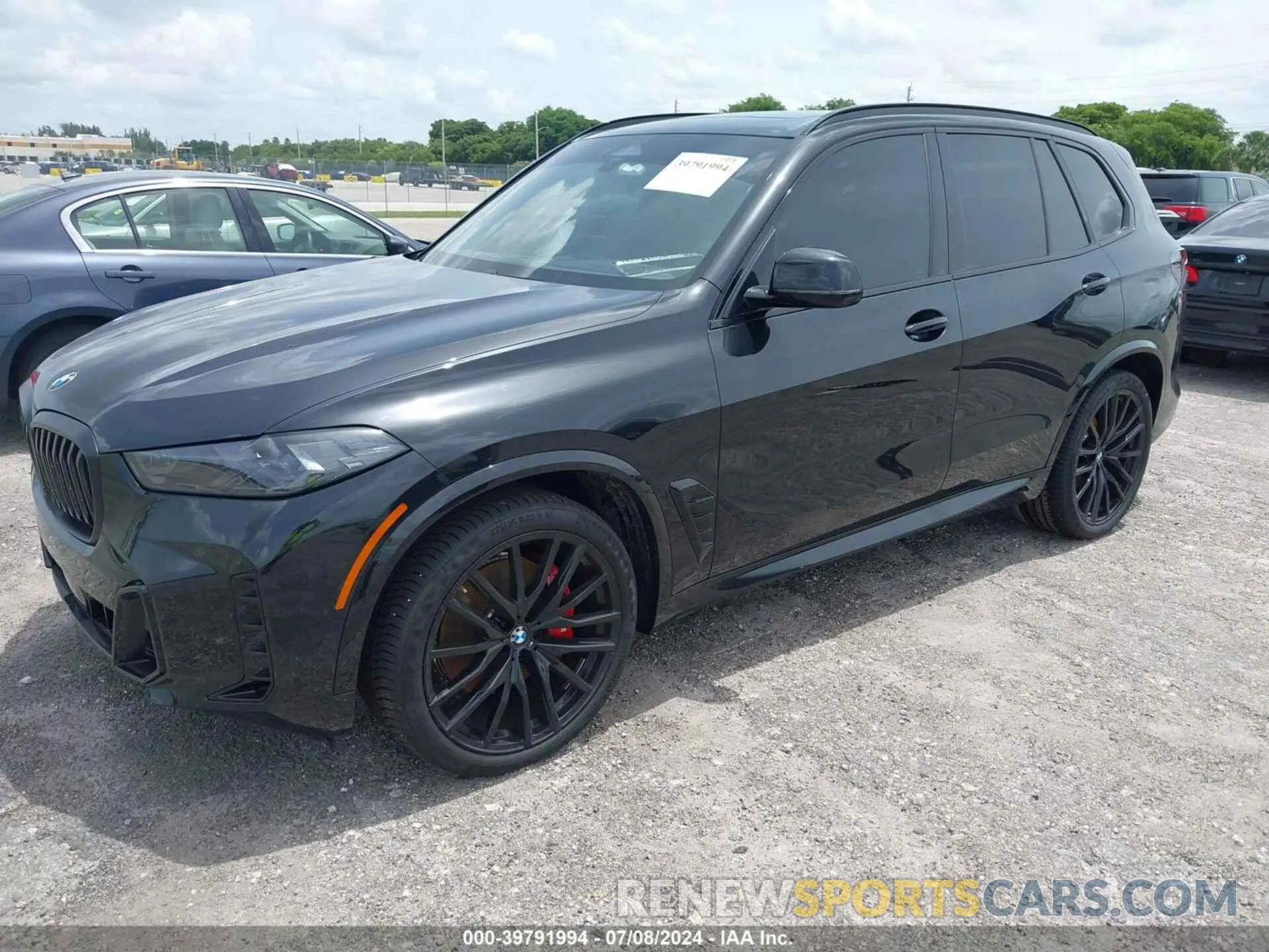 2 fotografías del automóvil dañado 5UX23EU08S9W47606 BMW X5 2025