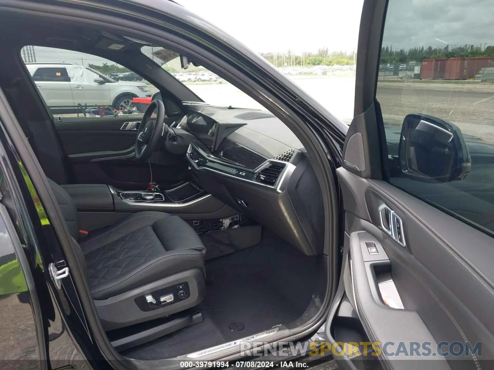 5 fotografías del automóvil dañado 5UX23EU08S9W47606 BMW X5 2025