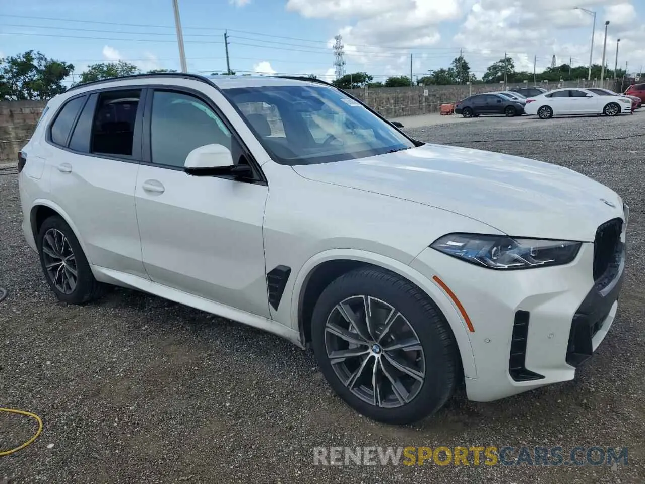 4 fotografías del automóvil dañado 5UX23EU08S9Z16896 BMW X5 2025
