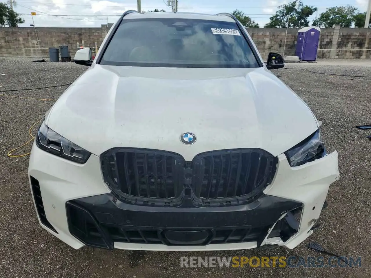 5 fotografías del automóvil dañado 5UX23EU08S9Z16896 BMW X5 2025