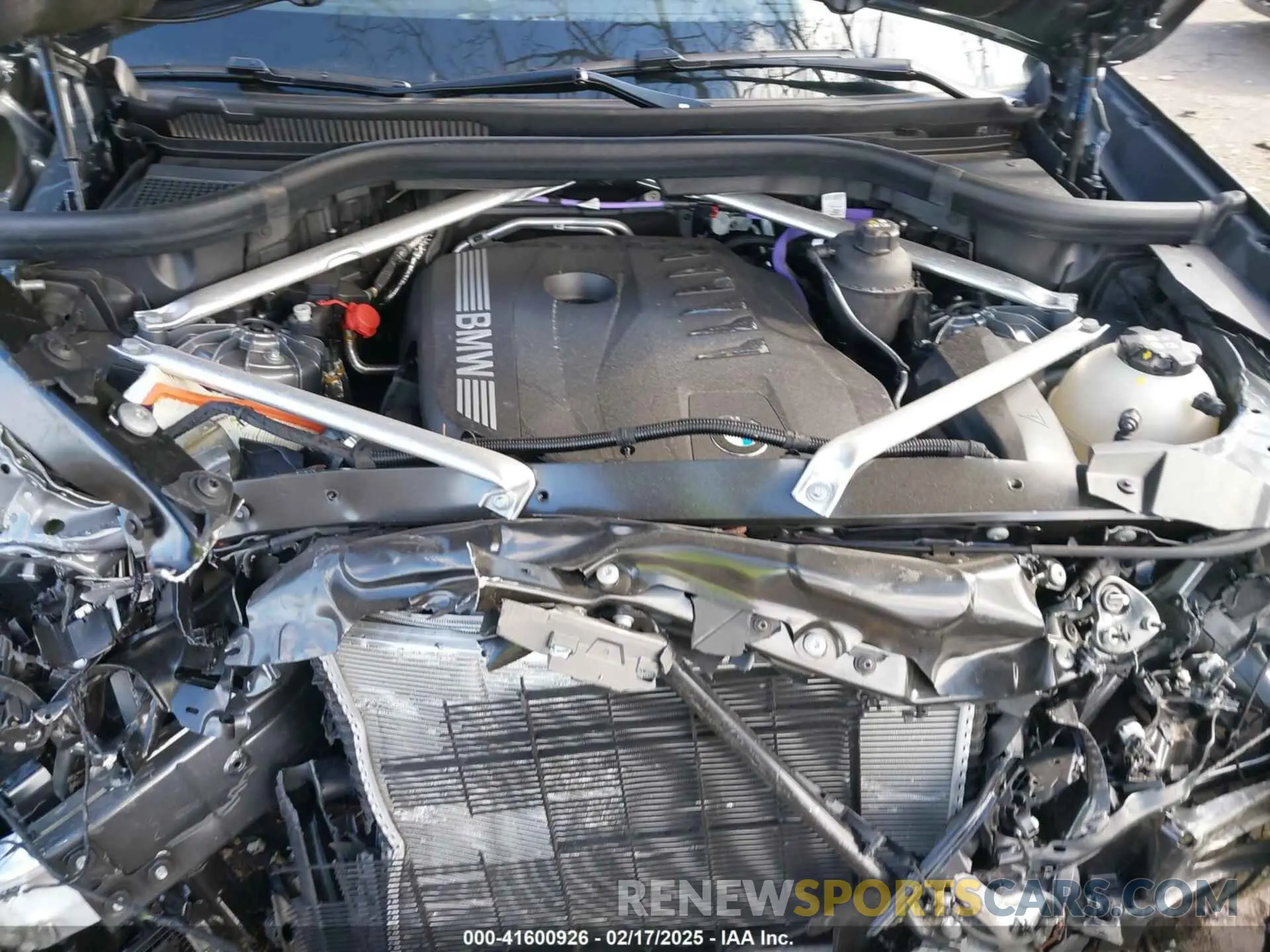 10 fotografías del automóvil dañado 5UX23EU09S9W38011 BMW X5 2025