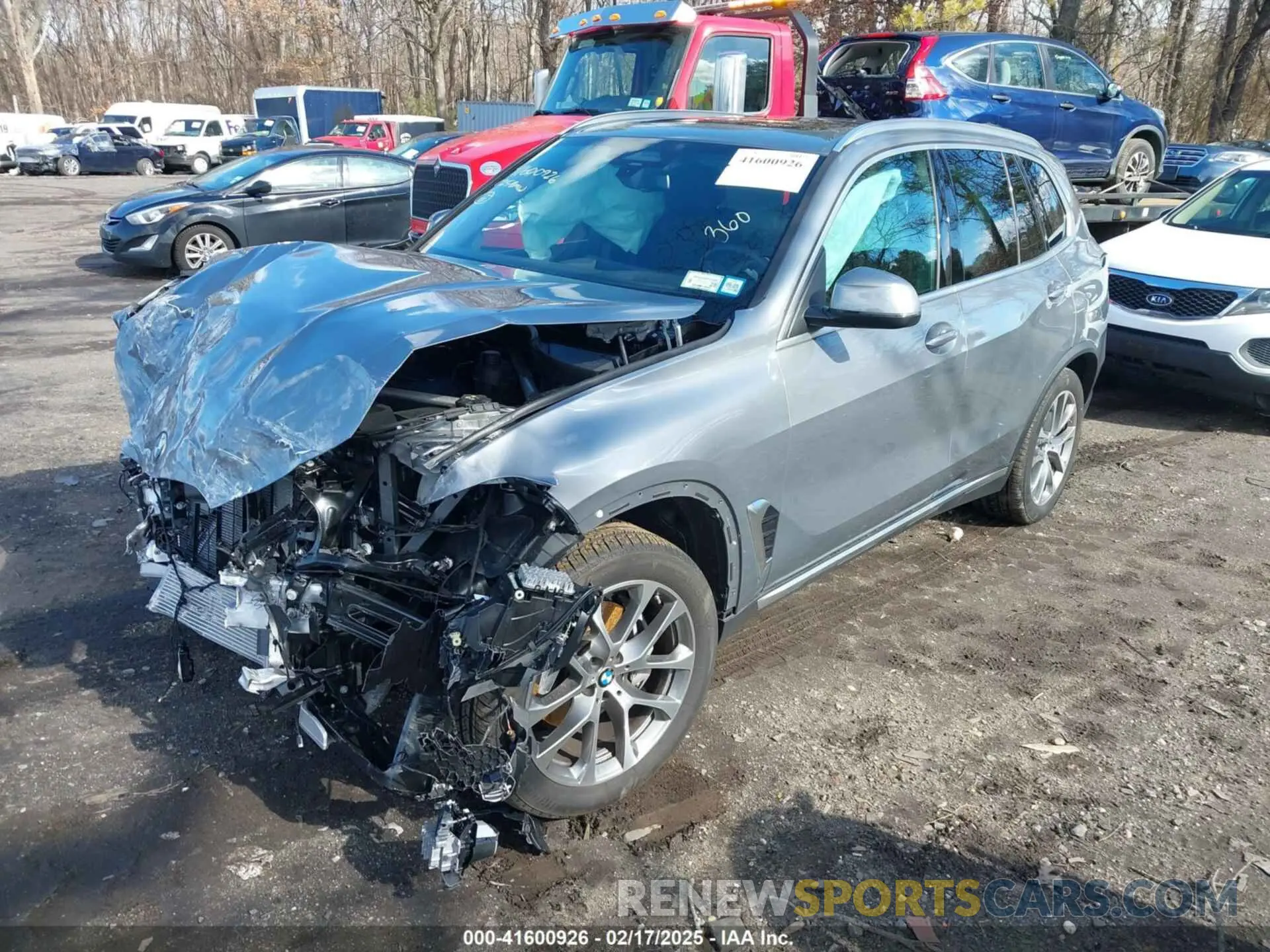 2 fotografías del automóvil dañado 5UX23EU09S9W38011 BMW X5 2025