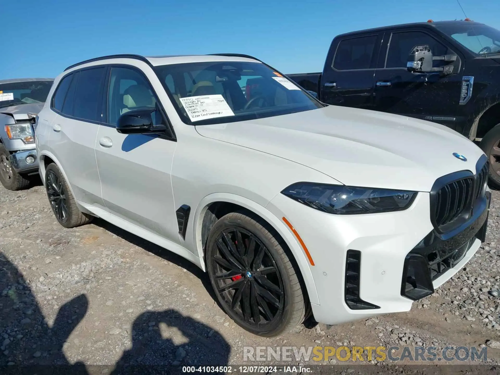 1 fotografías del automóvil dañado 5UX33EU00S9W65876 BMW X5 2025