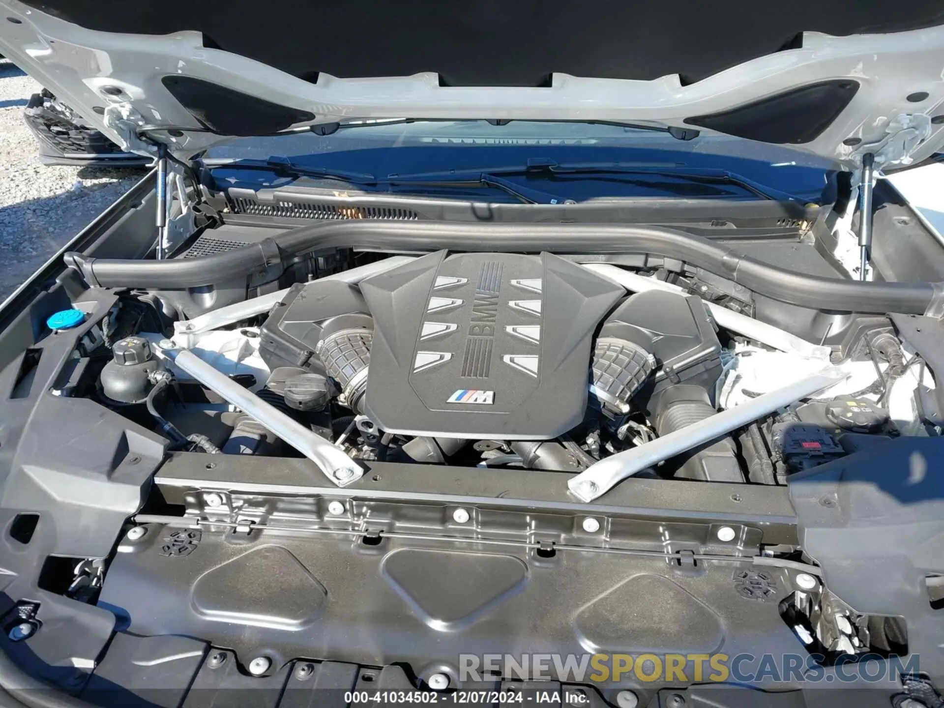 10 fotografías del automóvil dañado 5UX33EU00S9W65876 BMW X5 2025