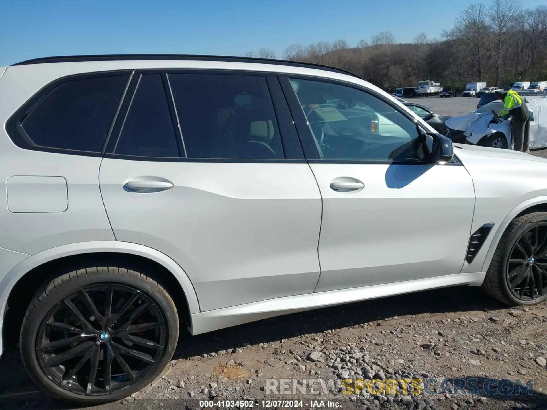 13 fotografías del automóvil dañado 5UX33EU00S9W65876 BMW X5 2025