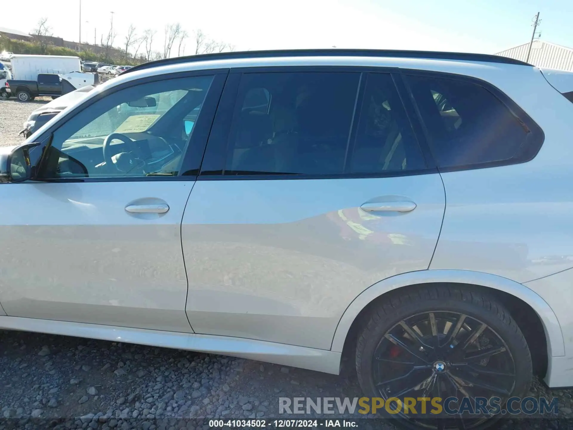14 fotografías del automóvil dañado 5UX33EU00S9W65876 BMW X5 2025