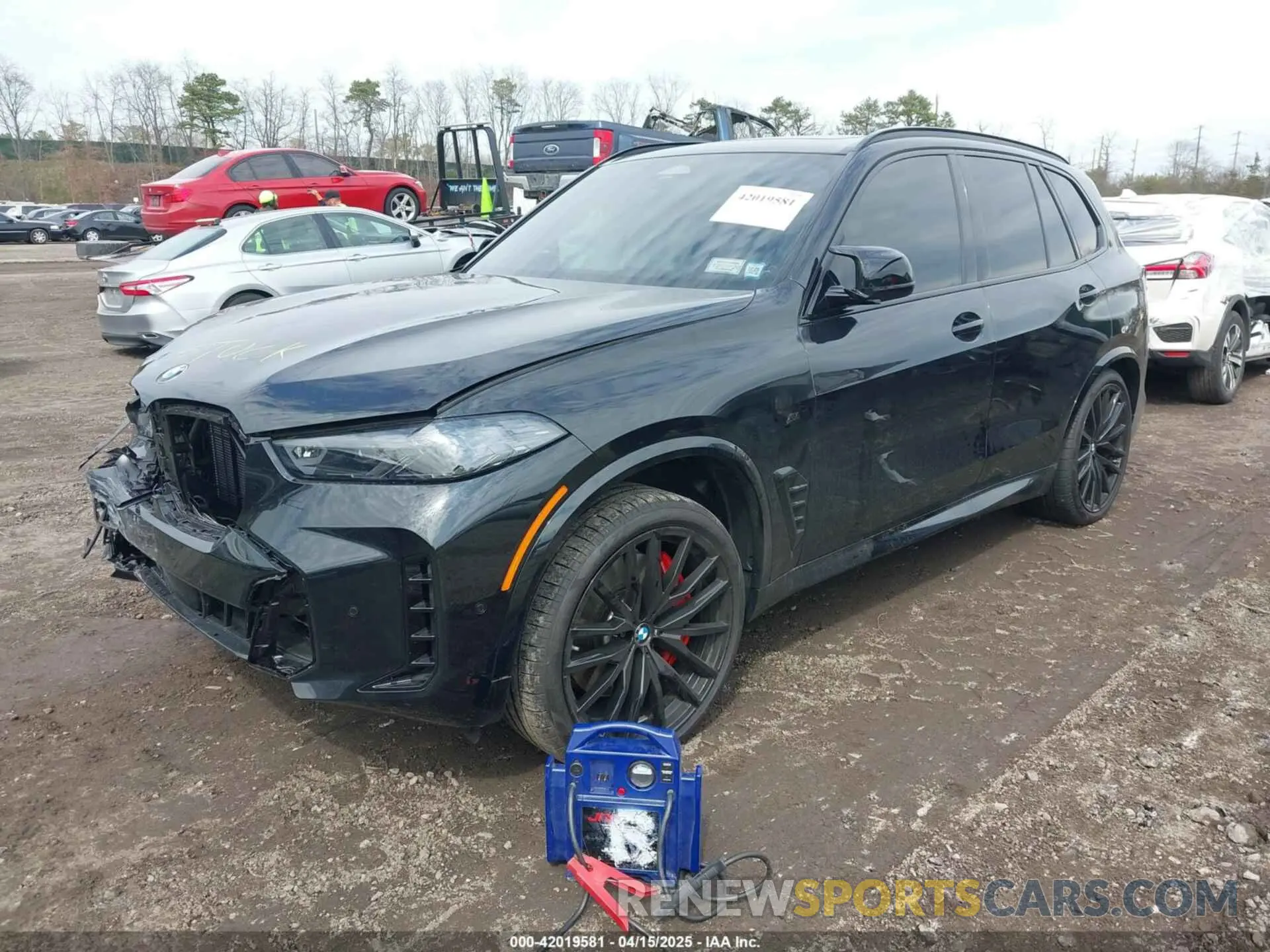 2 fotografías del automóvil dañado 5UX33EU08S9Z16126 BMW X5 2025