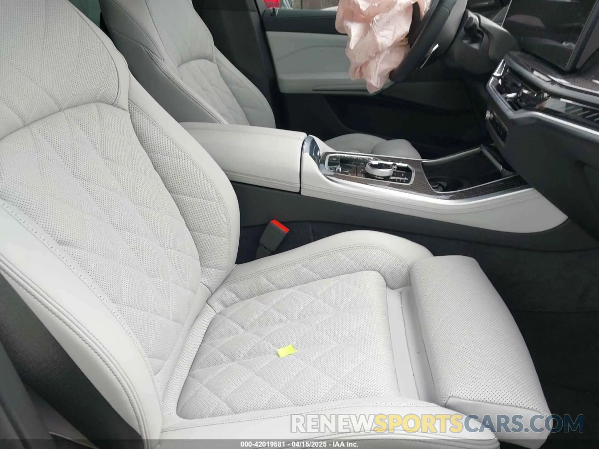 5 fotografías del automóvil dañado 5UX33EU08S9Z16126 BMW X5 2025