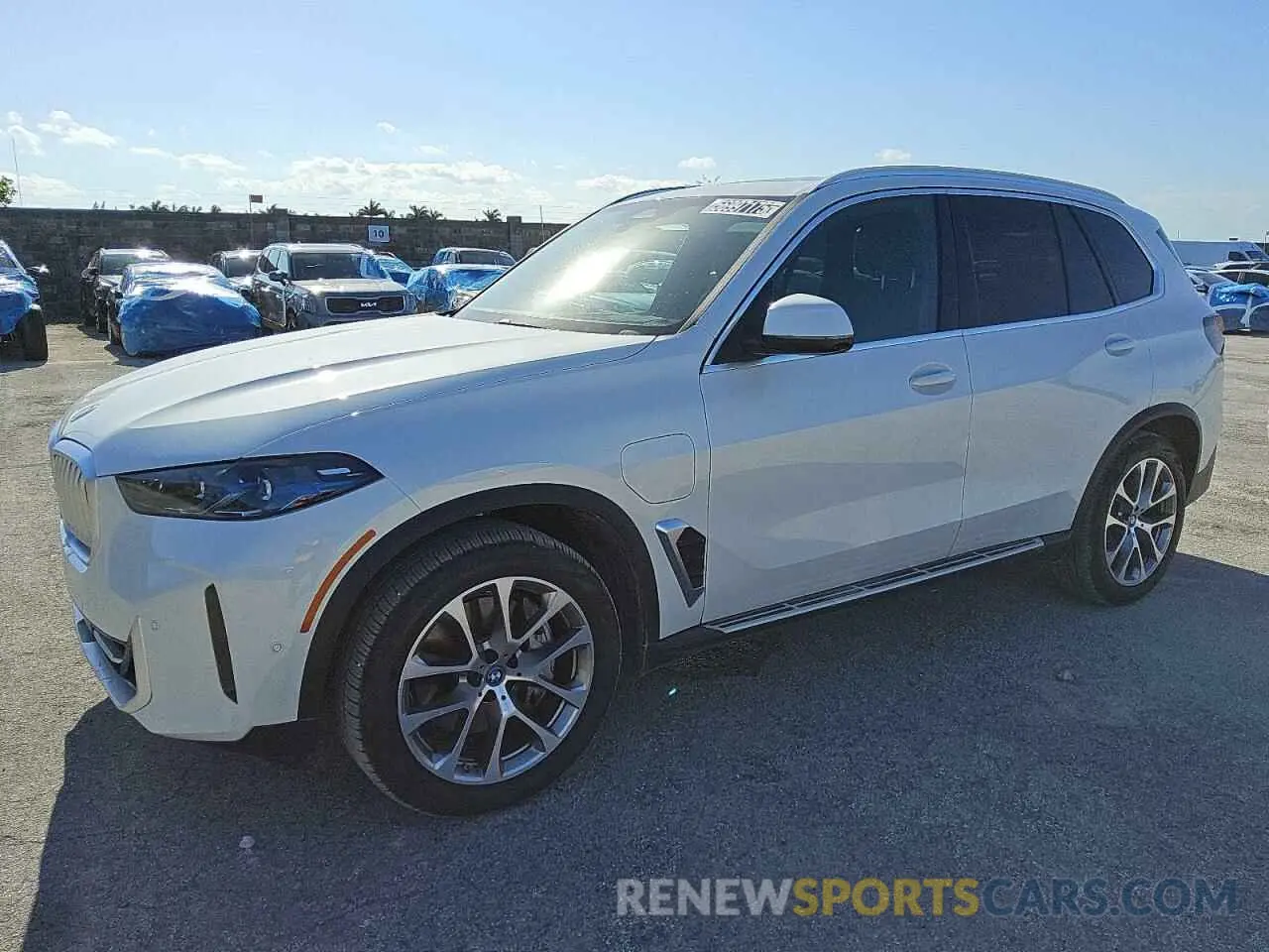 1 fotografías del automóvil dañado 5UX43EU01S9Y95673 BMW X5 2025
