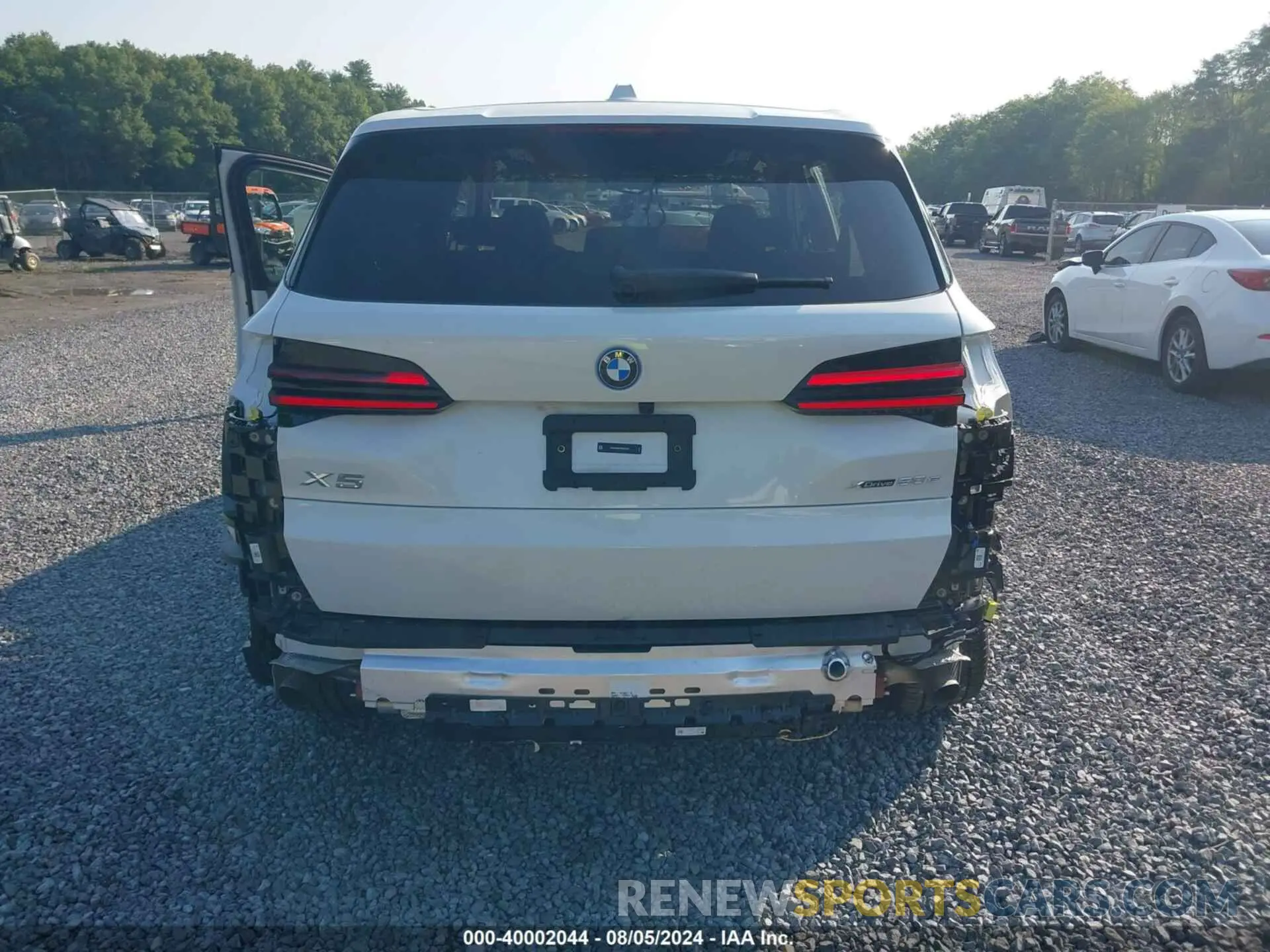 17 fotografías del automóvil dañado 5UX43EU02S9W51207 BMW X5 2025