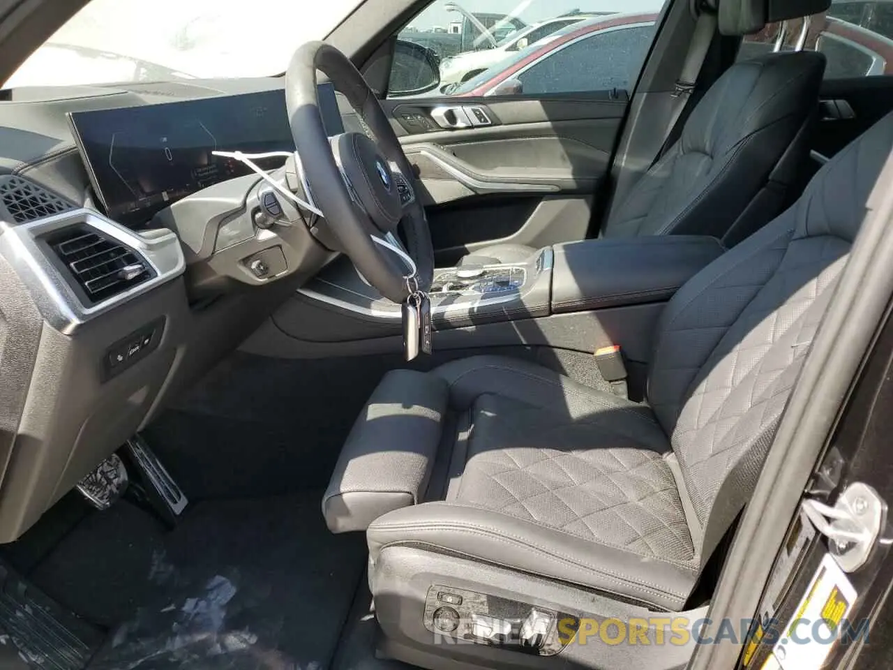 7 fotografías del automóvil dañado 5UX43EU08S9Y31758 BMW X5 2025