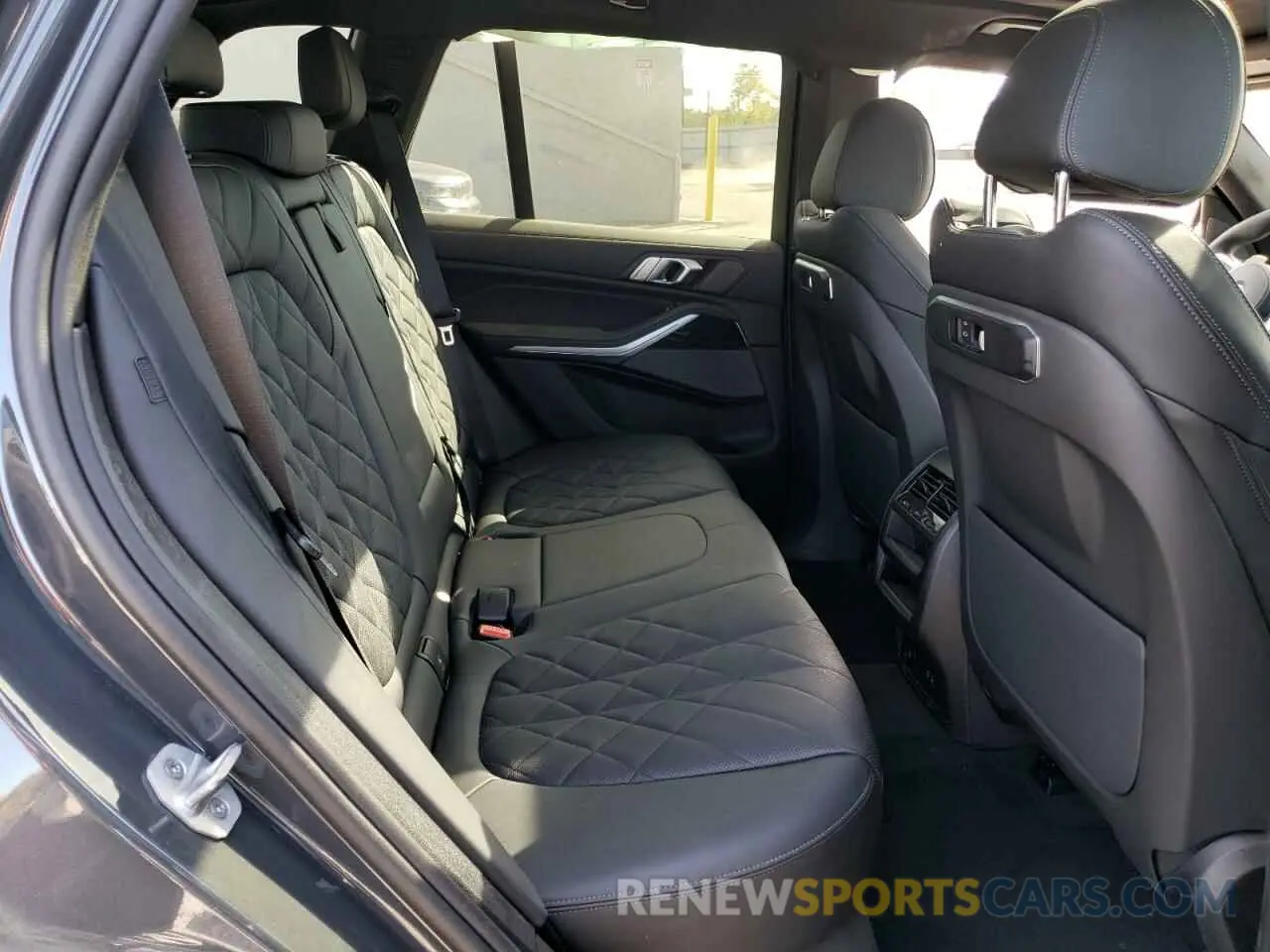 11 fotografías del automóvil dañado 5UX43EU0XS9Y08983 BMW X5 2025