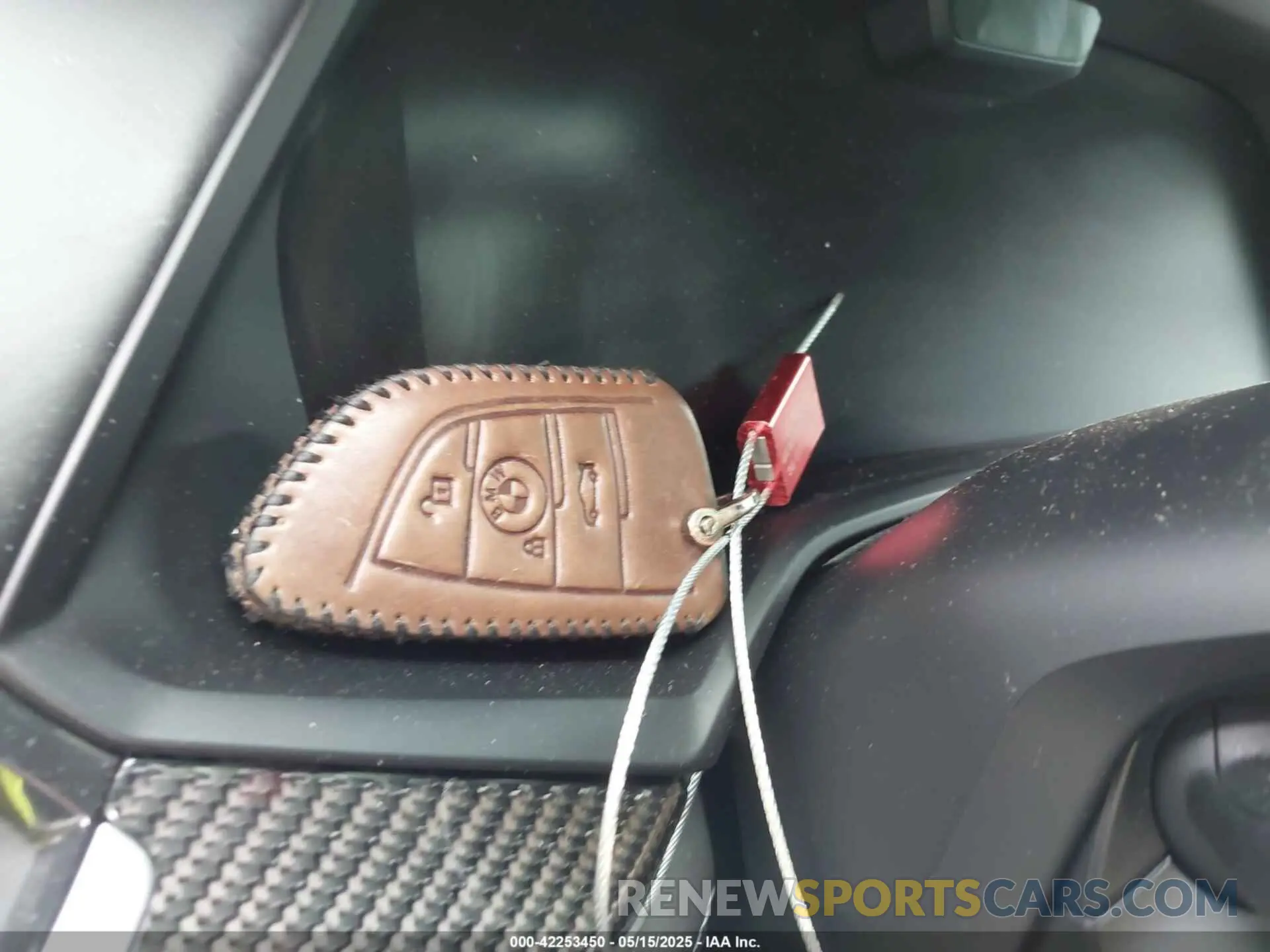 11 fotografías del automóvil dañado 5YMJU0C04L9C83209 BMW X5 M 2020