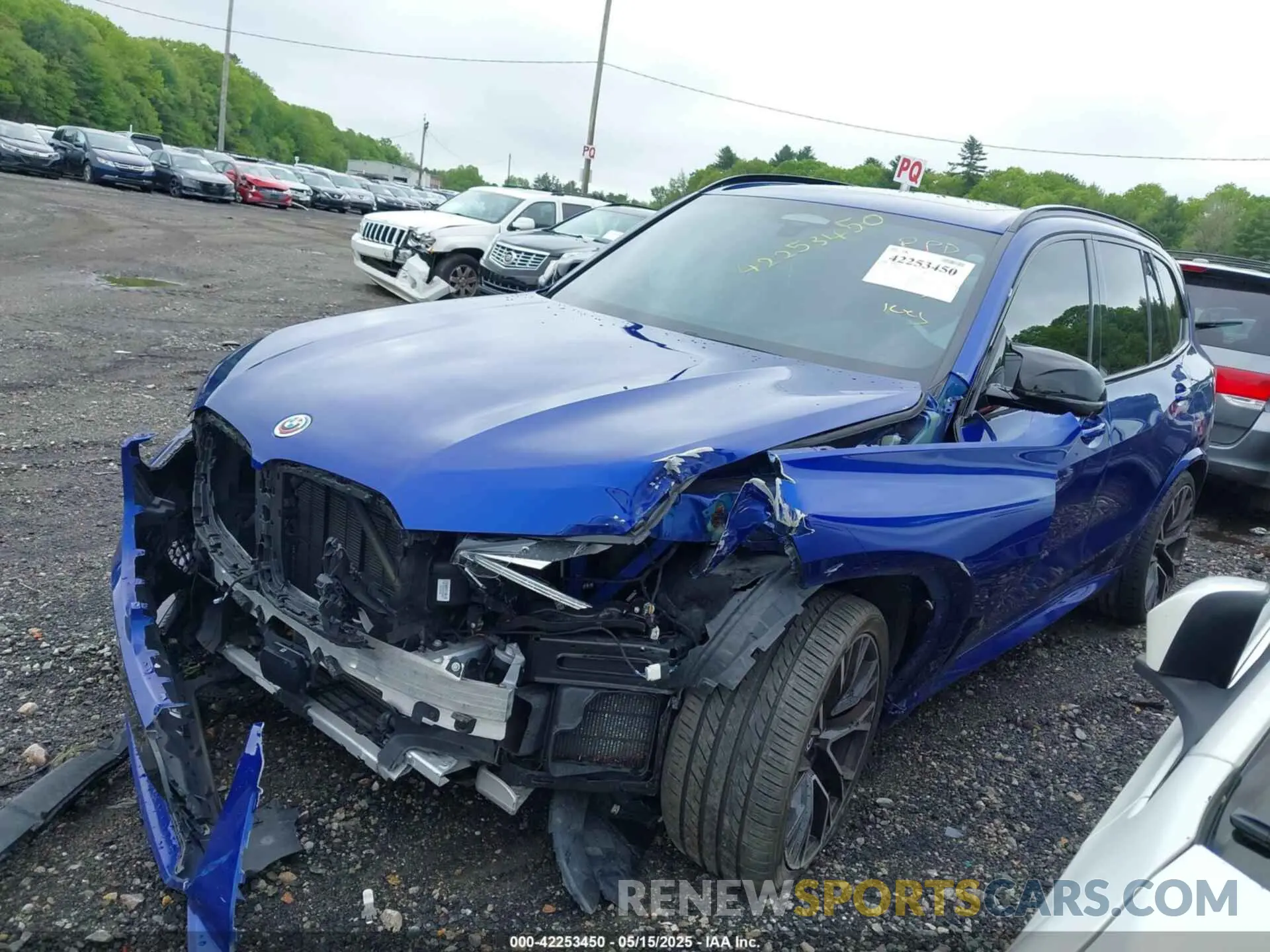2 fotografías del automóvil dañado 5YMJU0C04L9C83209 BMW X5 M 2020