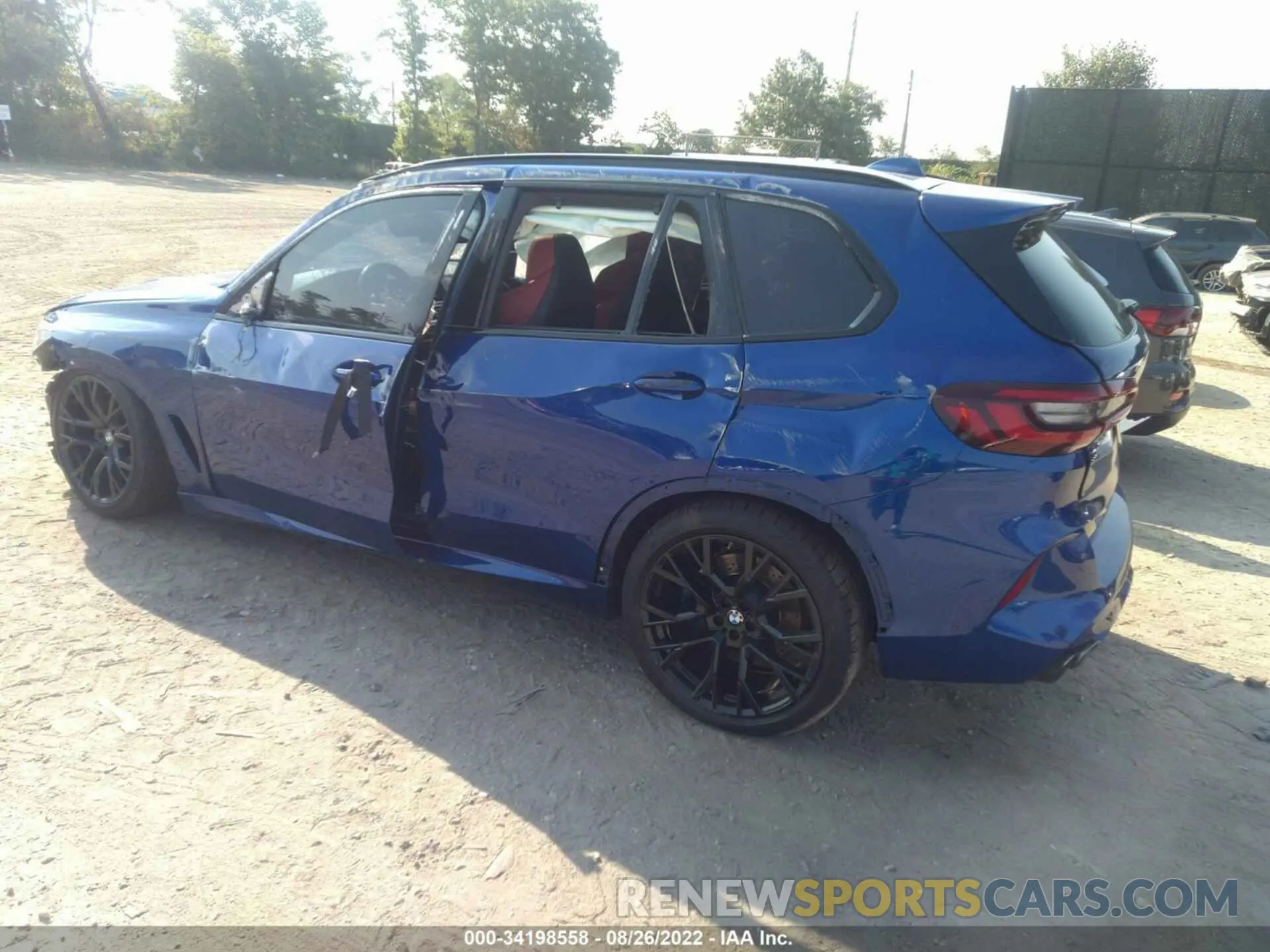 3 fotografías del automóvil dañado 5YMJU0C08M9E12912 BMW X5 M 2021