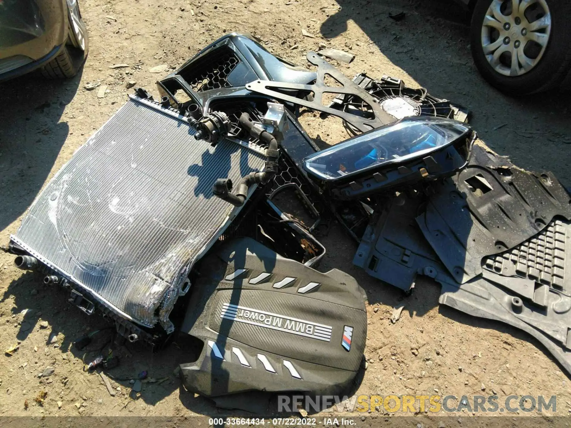 12 fotografías del automóvil dañado 5YMJU0C09M9H05797 BMW X5 M 2021