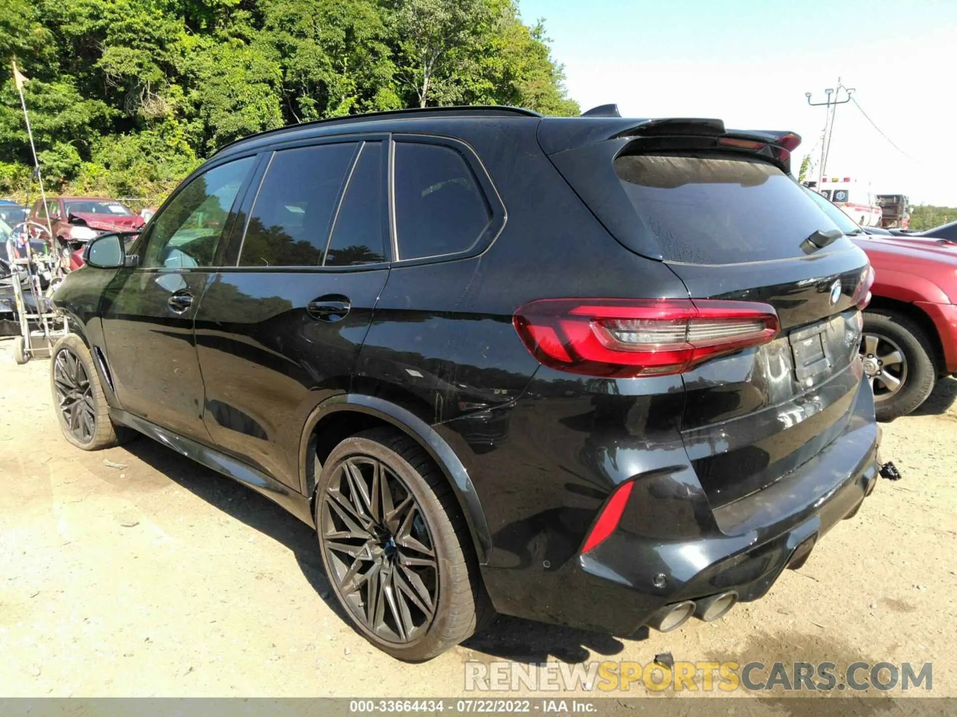 3 fotografías del automóvil dañado 5YMJU0C09M9H05797 BMW X5 M 2021