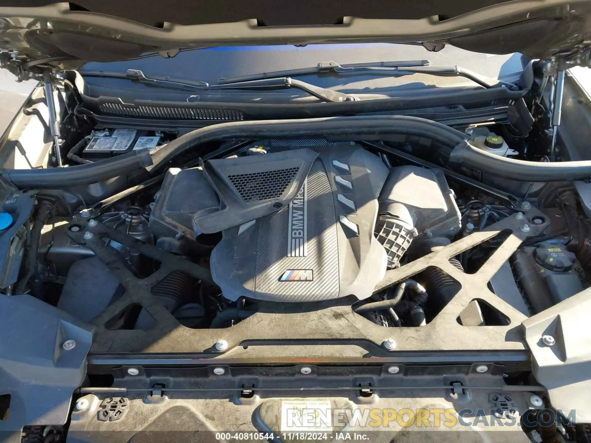 10 fotografías del automóvil dañado 5YMJU0C02N9L70476 BMW X5 M 2022