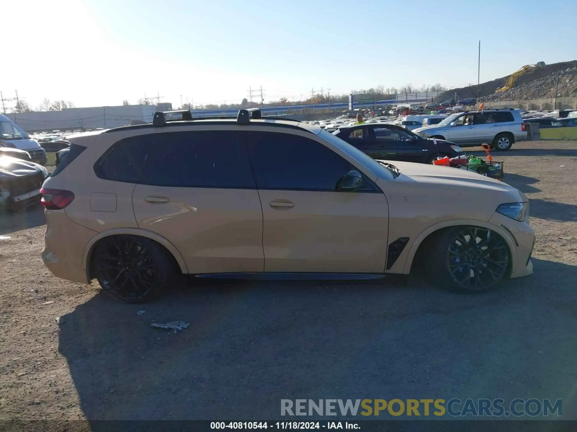 13 fotografías del automóvil dañado 5YMJU0C02N9L70476 BMW X5 M 2022