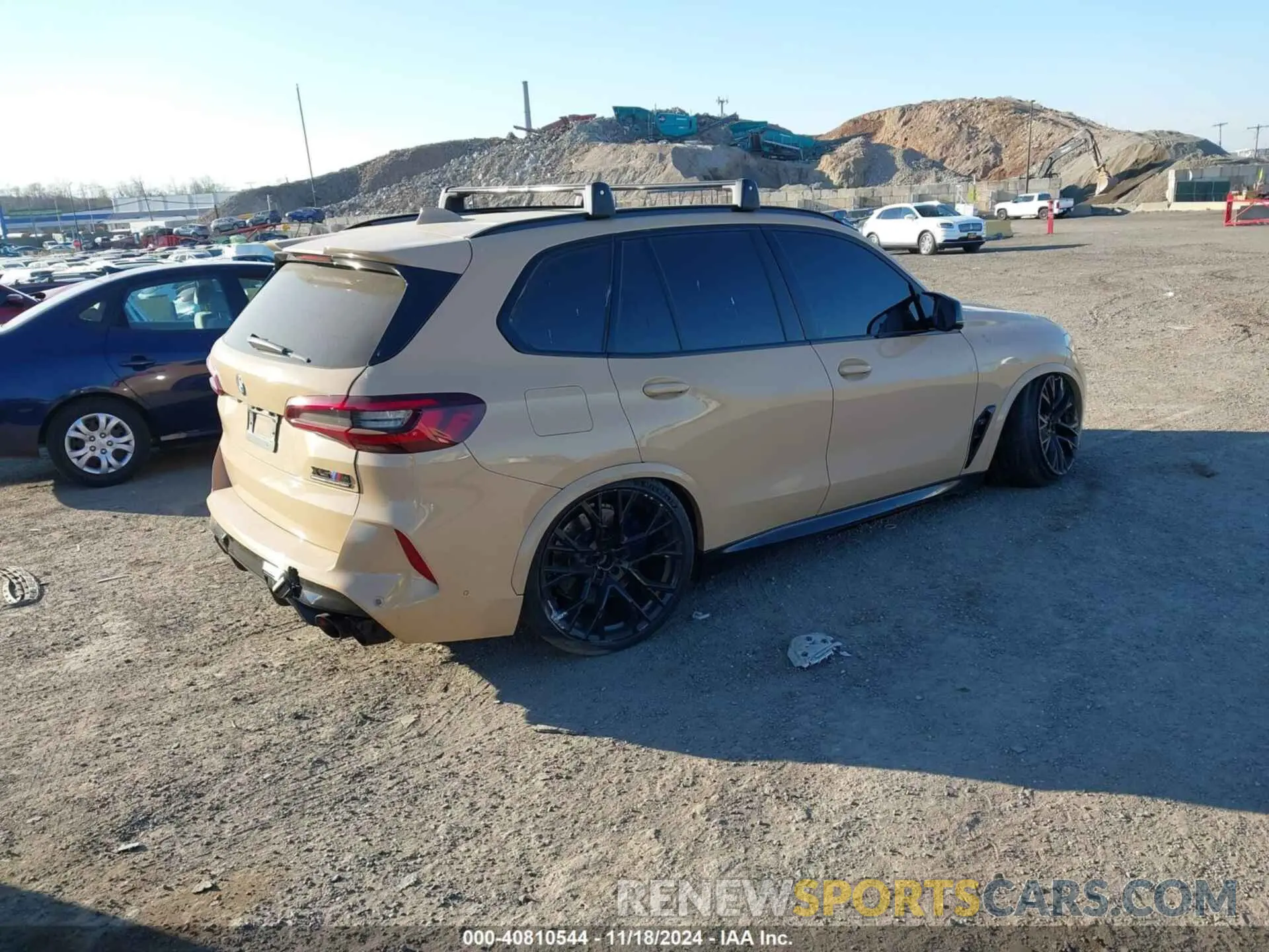 4 fotografías del automóvil dañado 5YMJU0C02N9L70476 BMW X5 M 2022