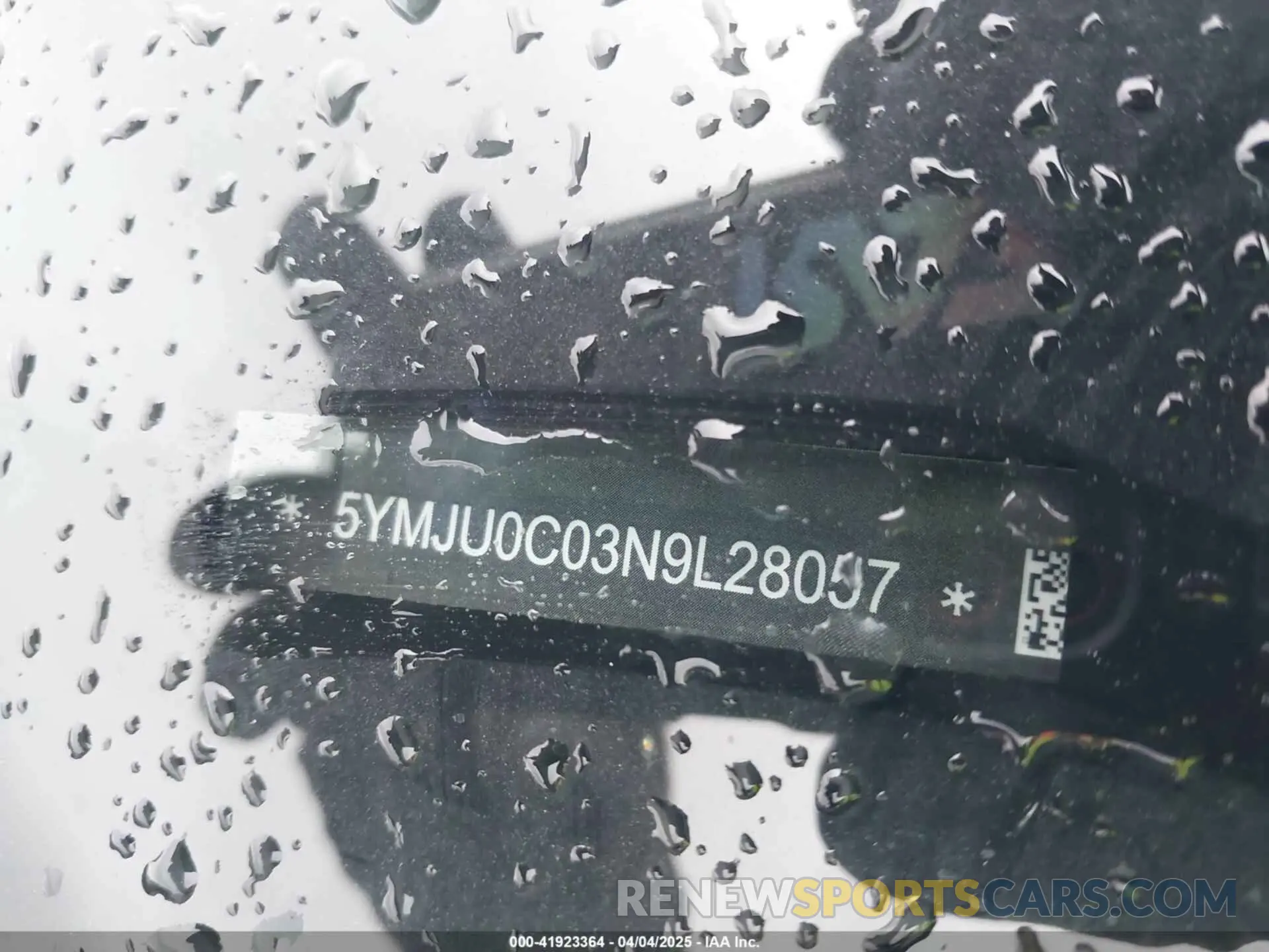 17 fotografías del automóvil dañado 5YMJU0C03N9L28057 BMW X5 M 2022