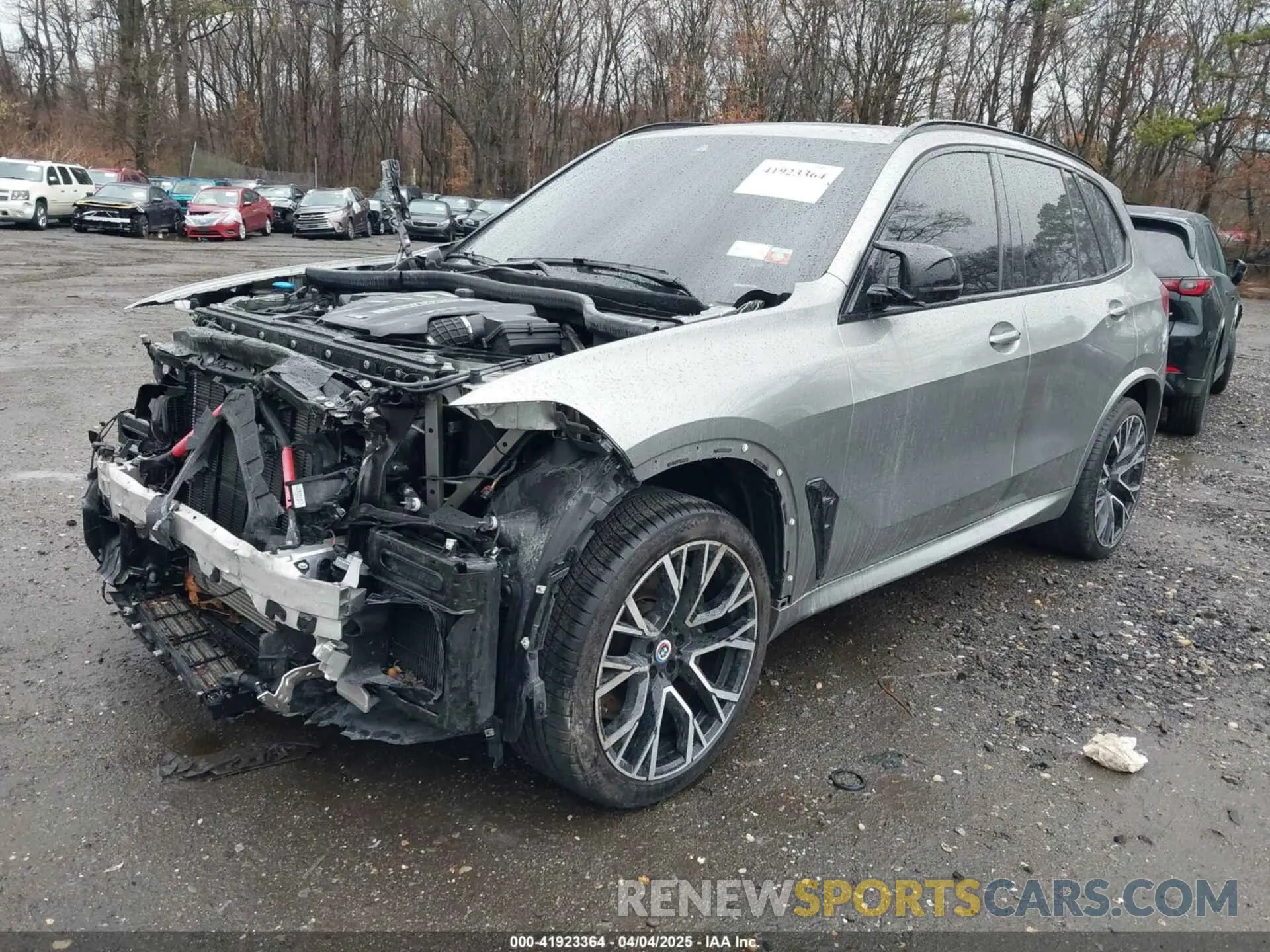 2 fotografías del automóvil dañado 5YMJU0C03N9L28057 BMW X5 M 2022