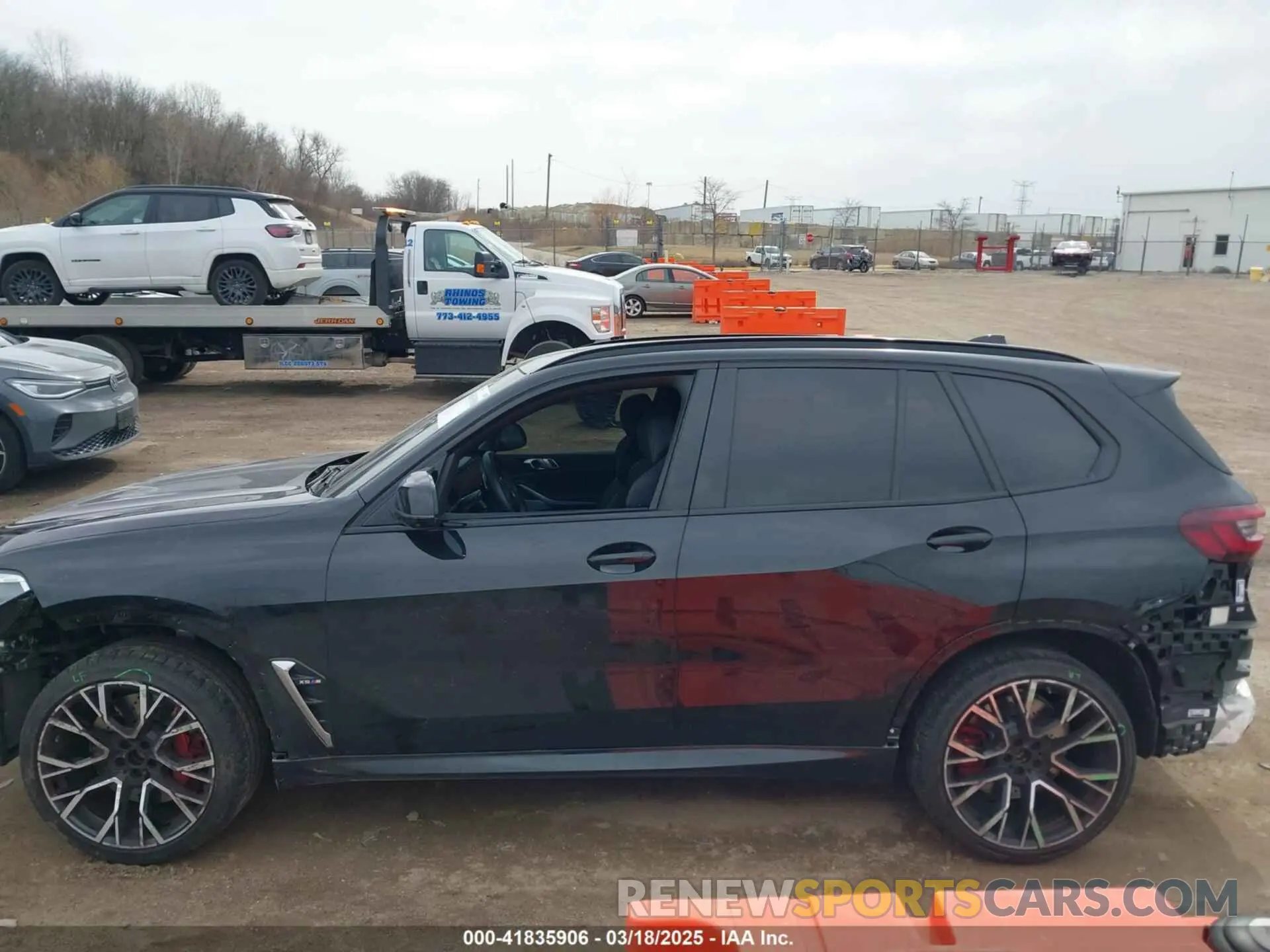 14 fotografías del automóvil dañado 5YMJU0C03P9P55922 BMW X5 M 2023