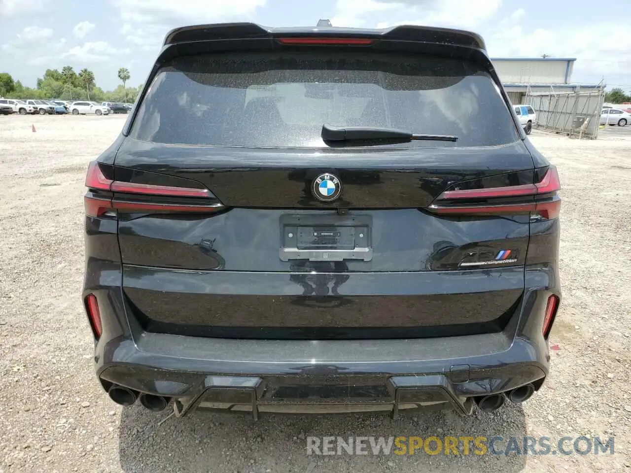 6 fotografías del automóvil dañado 5YM13ET02R9T87400 BMW X5 M COMPE 2024