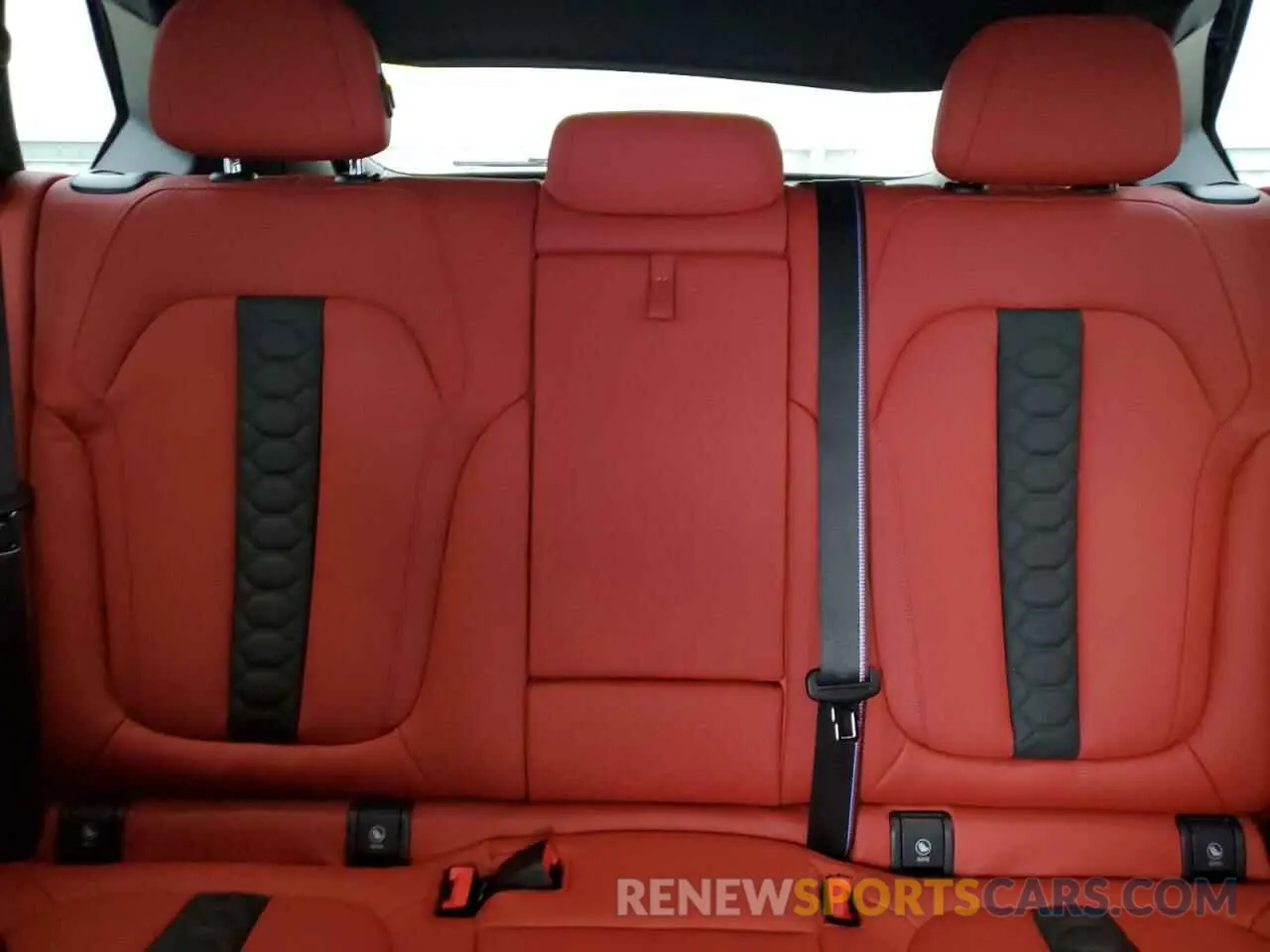 10 fotografías del automóvil dañado 5YM13ET09S9X53469 BMW X5 M COMPE 2025