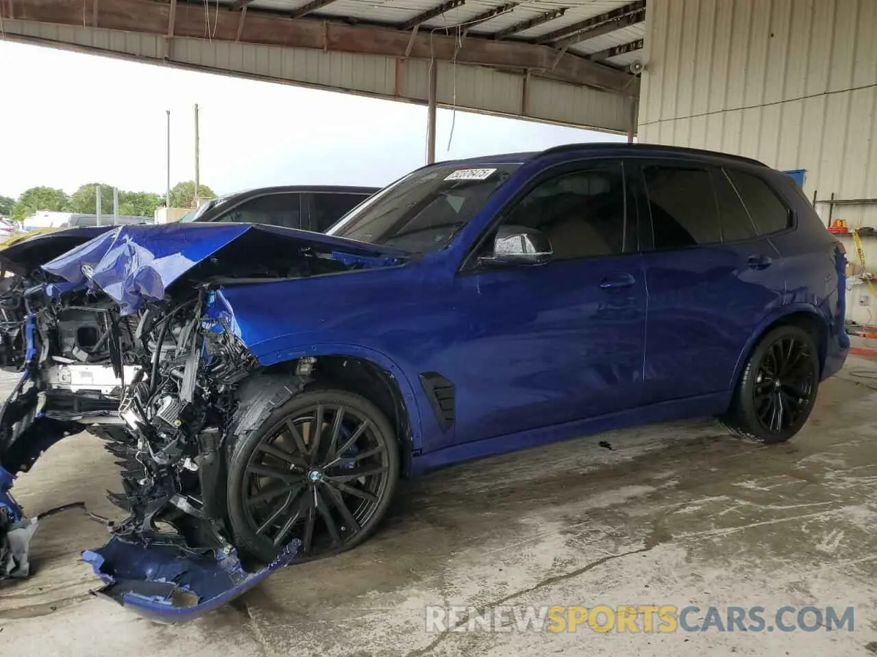 1 fotografías del automóvil dañado 5UX33EU09R9T85271 BMW X5 M60I 2024